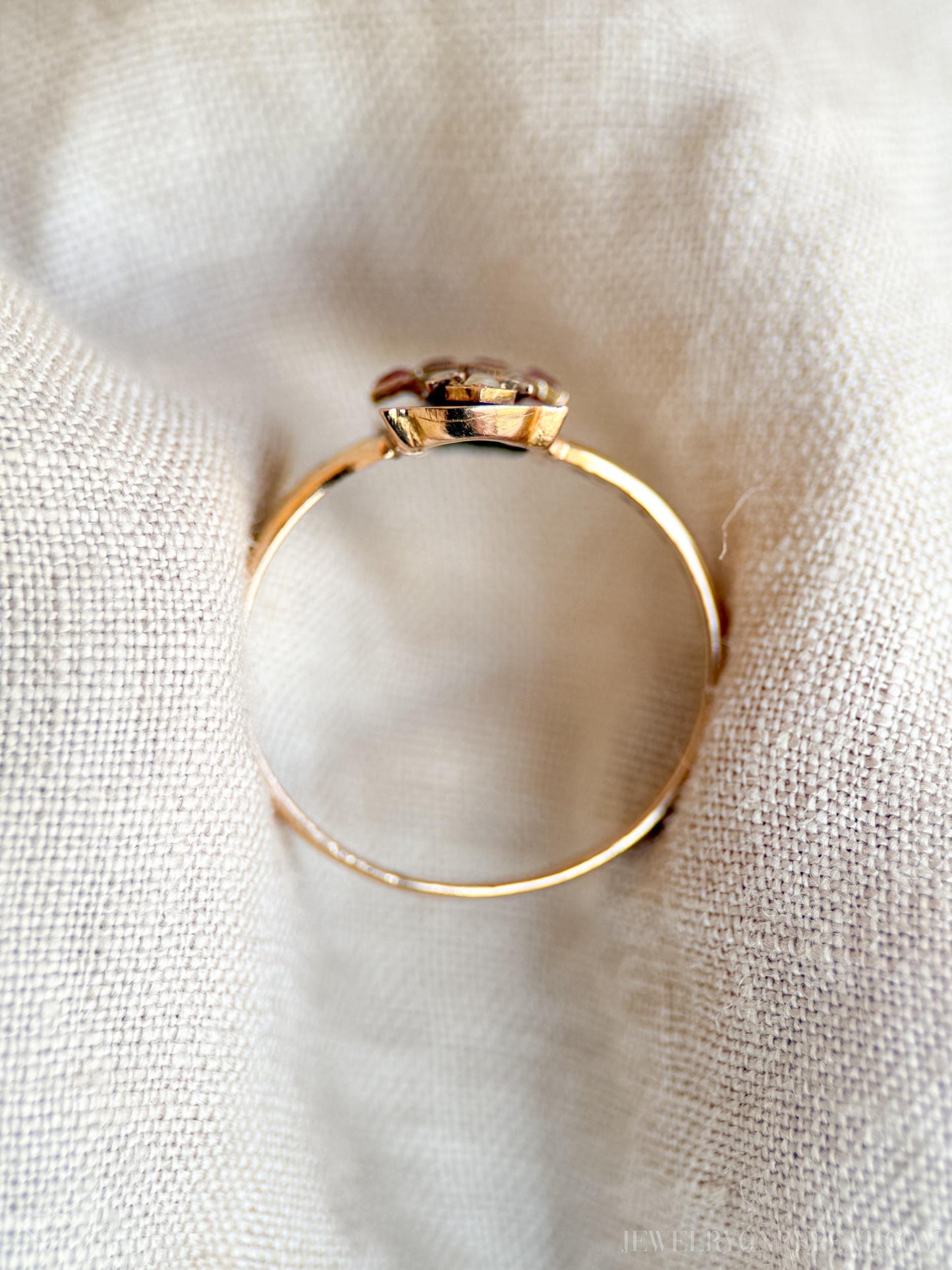 Vintage Art Deco Ruby and Pearl Ring in 18k Rose Gold, Antique Jewelry from the 1880s - Timeless, Sustainable, @JewelryOnRepeat