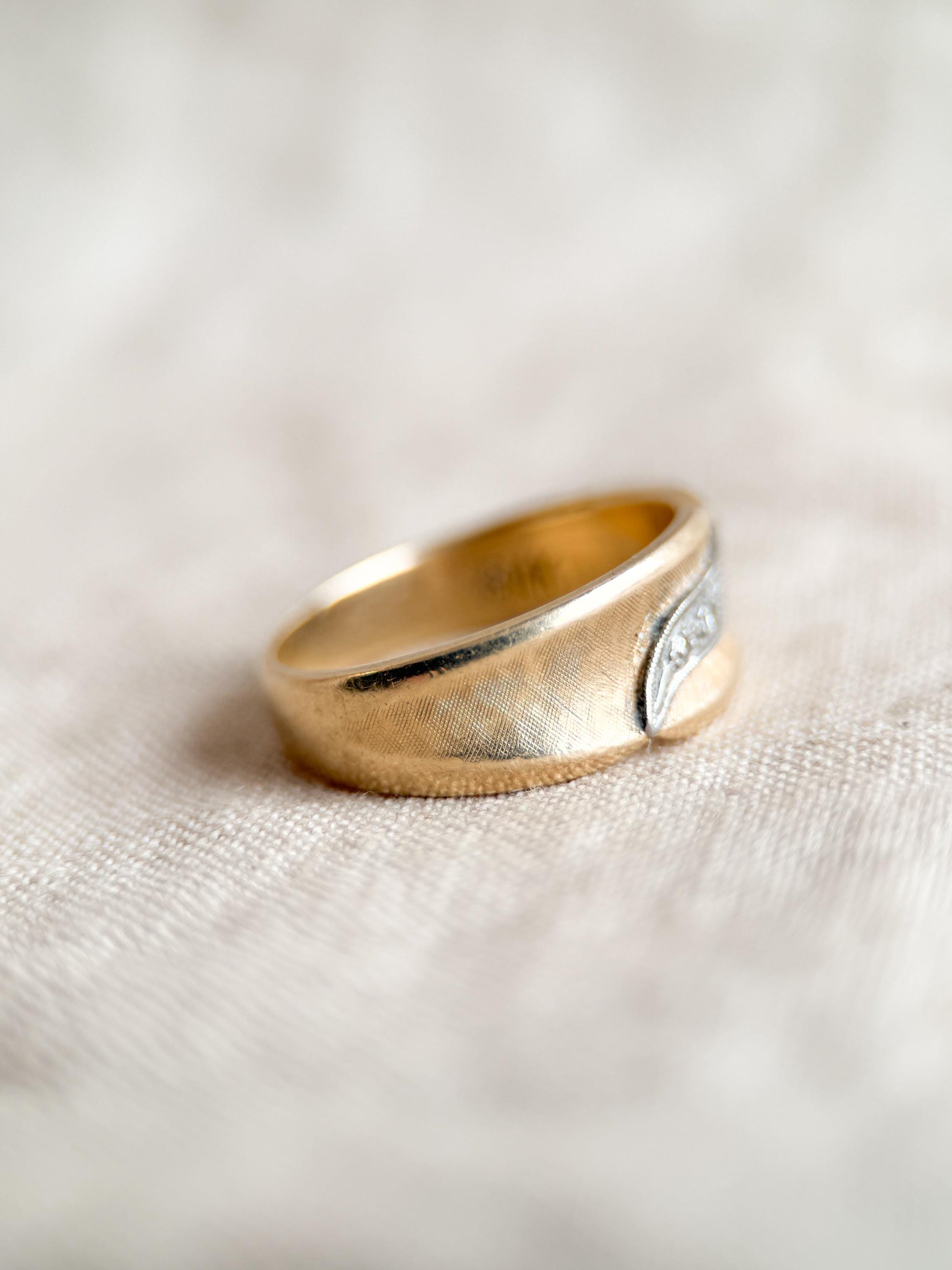 Vintage 1960s 14k Gold Diamond Ring - Antique Heirloom Jewelry for Engagement or Anniversary