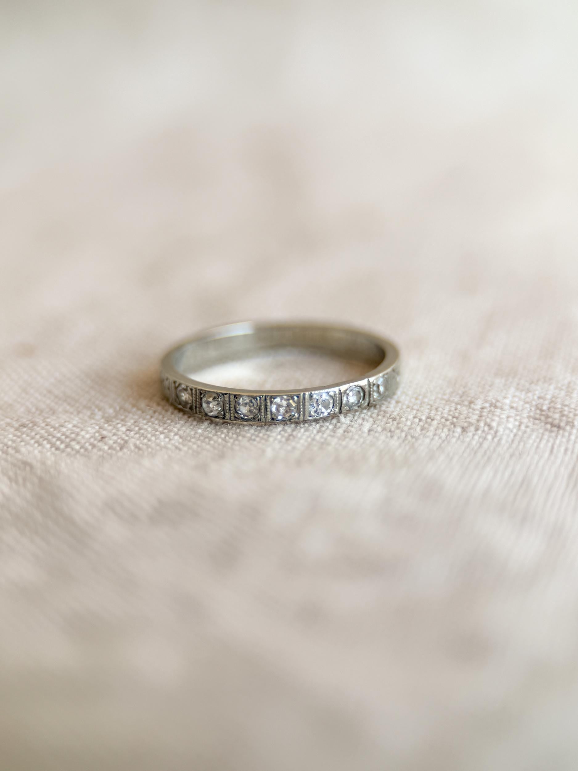 Vintage Art Deco Diamond Band in 14k White Gold, Antique 1920s Jewelry