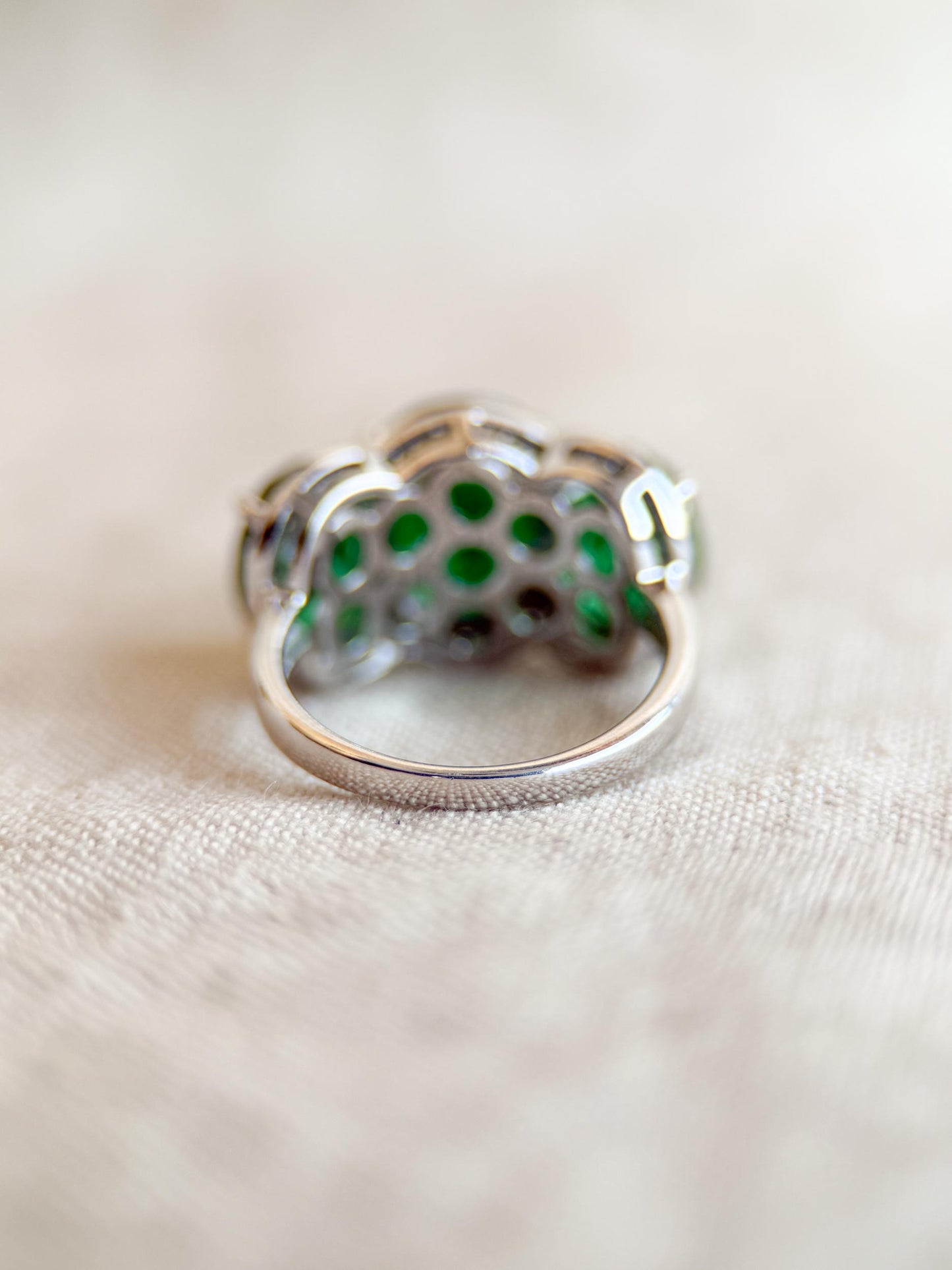 Vintage Green Gemstone Ring in Sterling Silver, Retro Jewelry from the 1990s