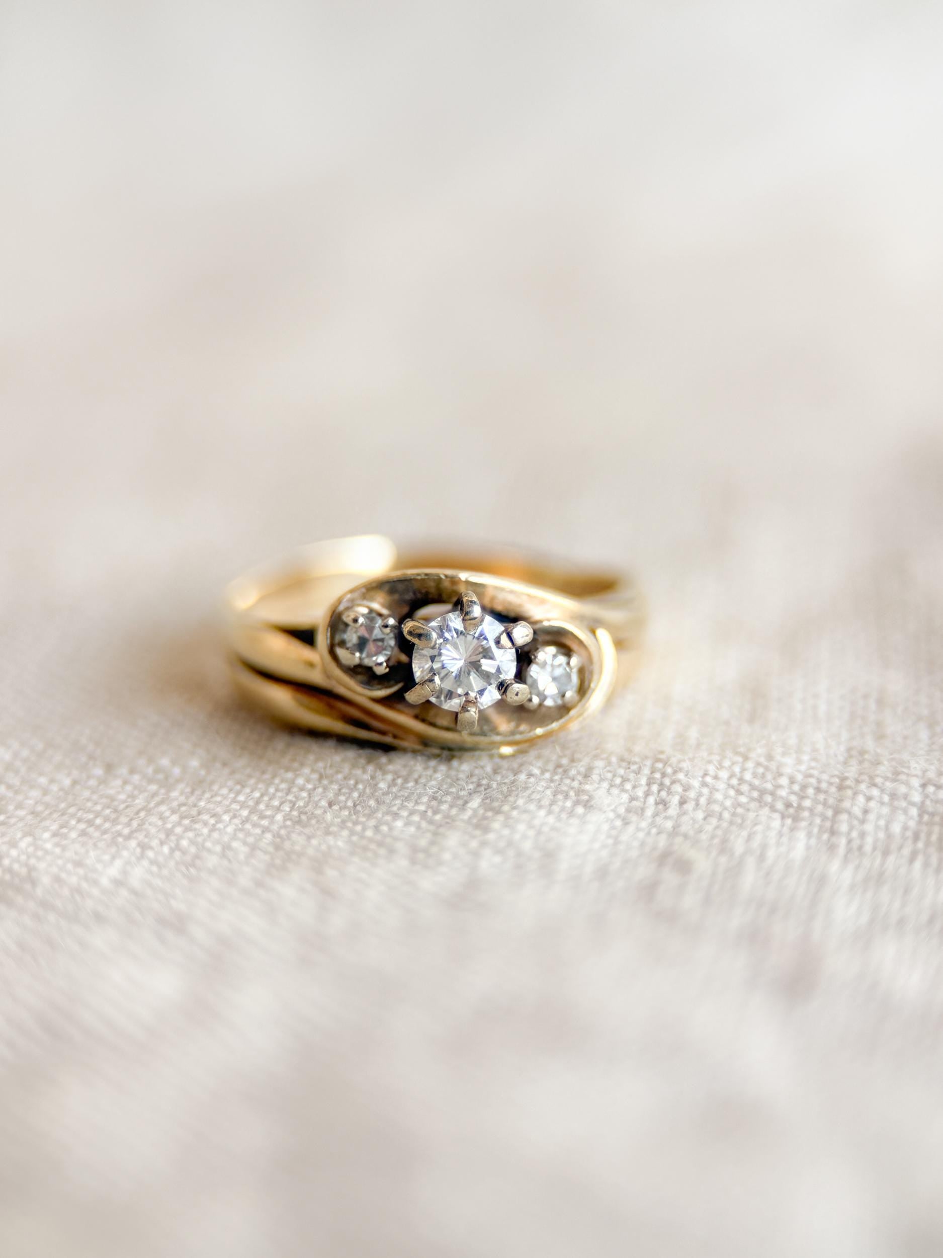 Vintage 1990s Three Stone Round Diamond Engagement Ring - 14k Gold Heirloom Jewelry