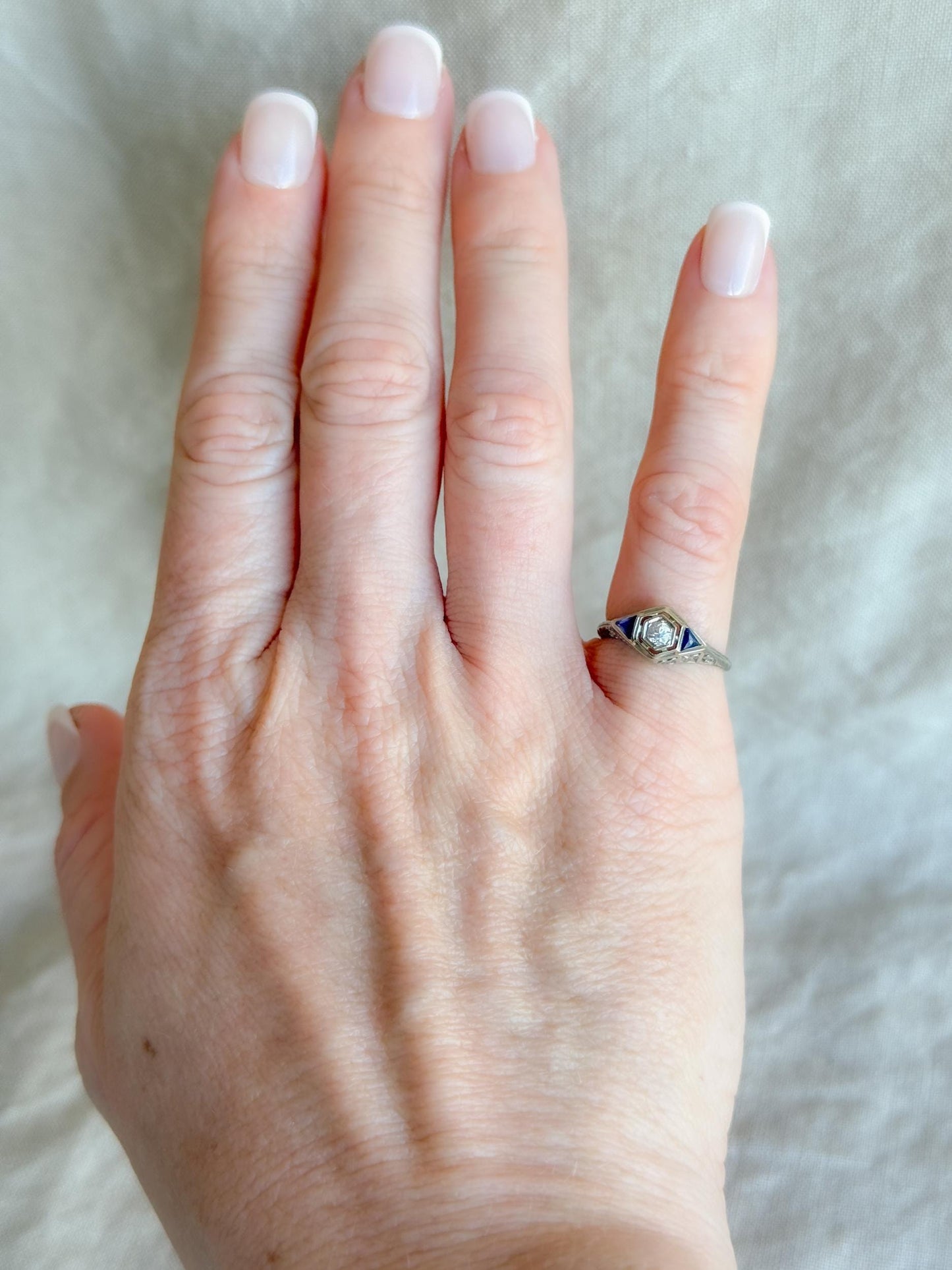 Vintage Art Deco Diamond and Sapphire Engagement Ring in 14k White Gold, Antique Jewelry from the 1920s