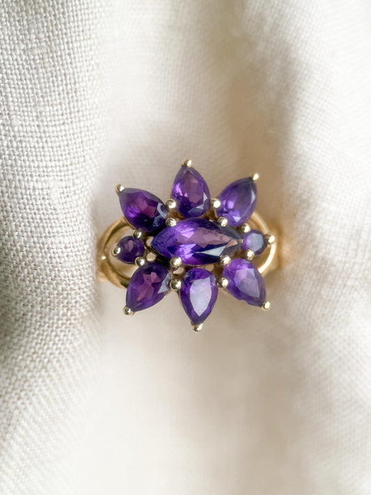 Vintage 1970s Amethyst Cluster Ring: 14k Gold Retro Statement Piece, Purple Gemstone Jewelry