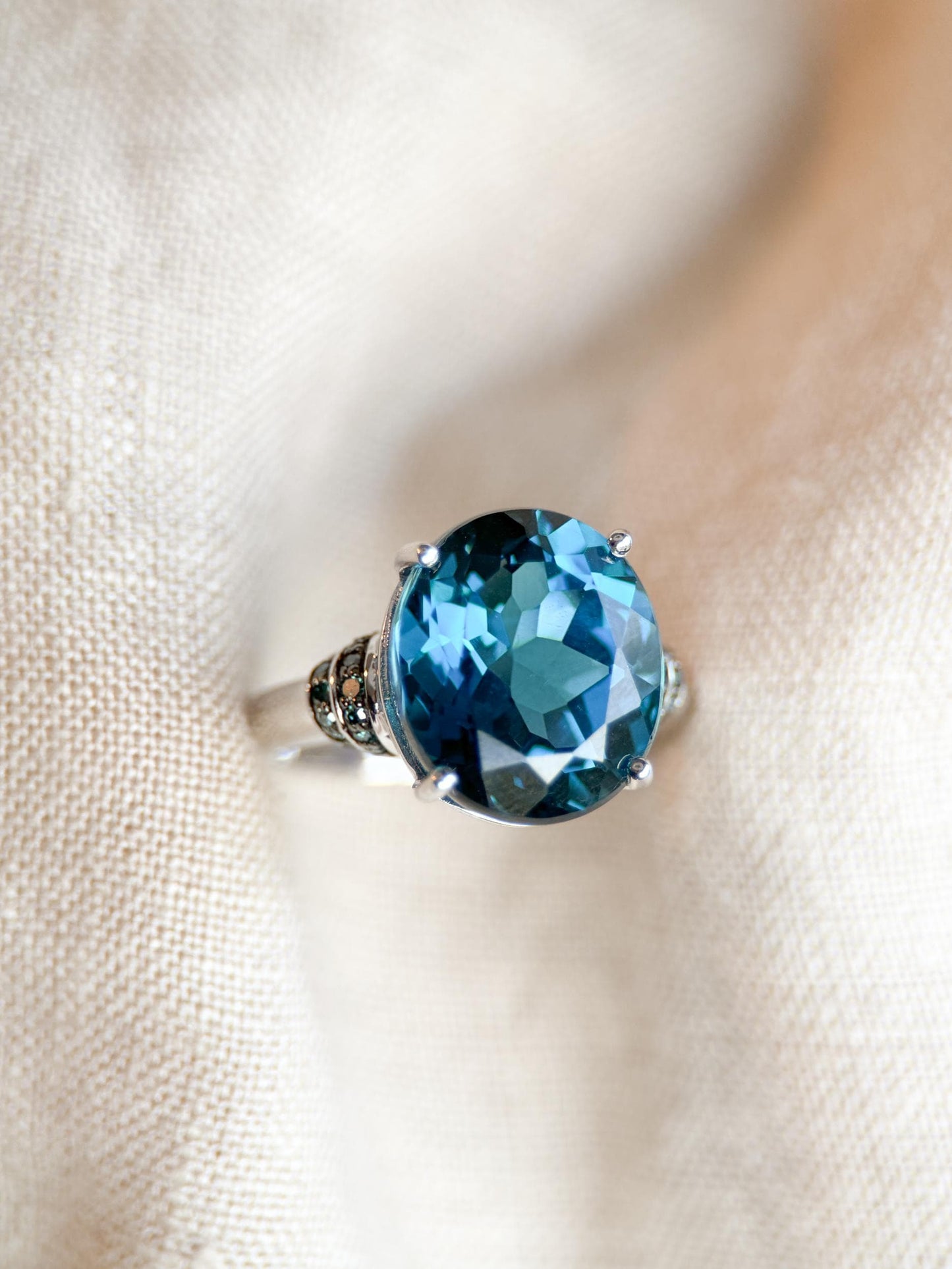 Vintage Sterling Silver Blue Topaz Gemstone Ring, Faceted Gemstone Statement Ring, Classic Elegant Jewelry