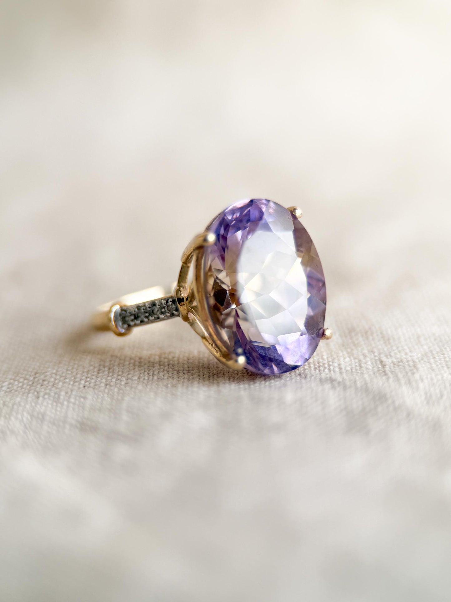 Vintage Oval Ametrine Gemstone and Diamond Ring in 10k Gold, Vintage Jewelry from the 1990s