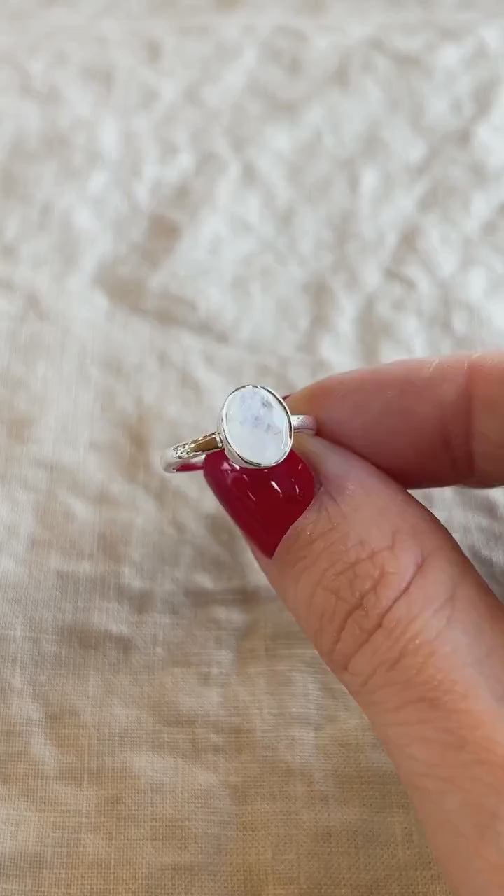 Moonstone Gemstone Ring in Sterling Silver - Timeless
