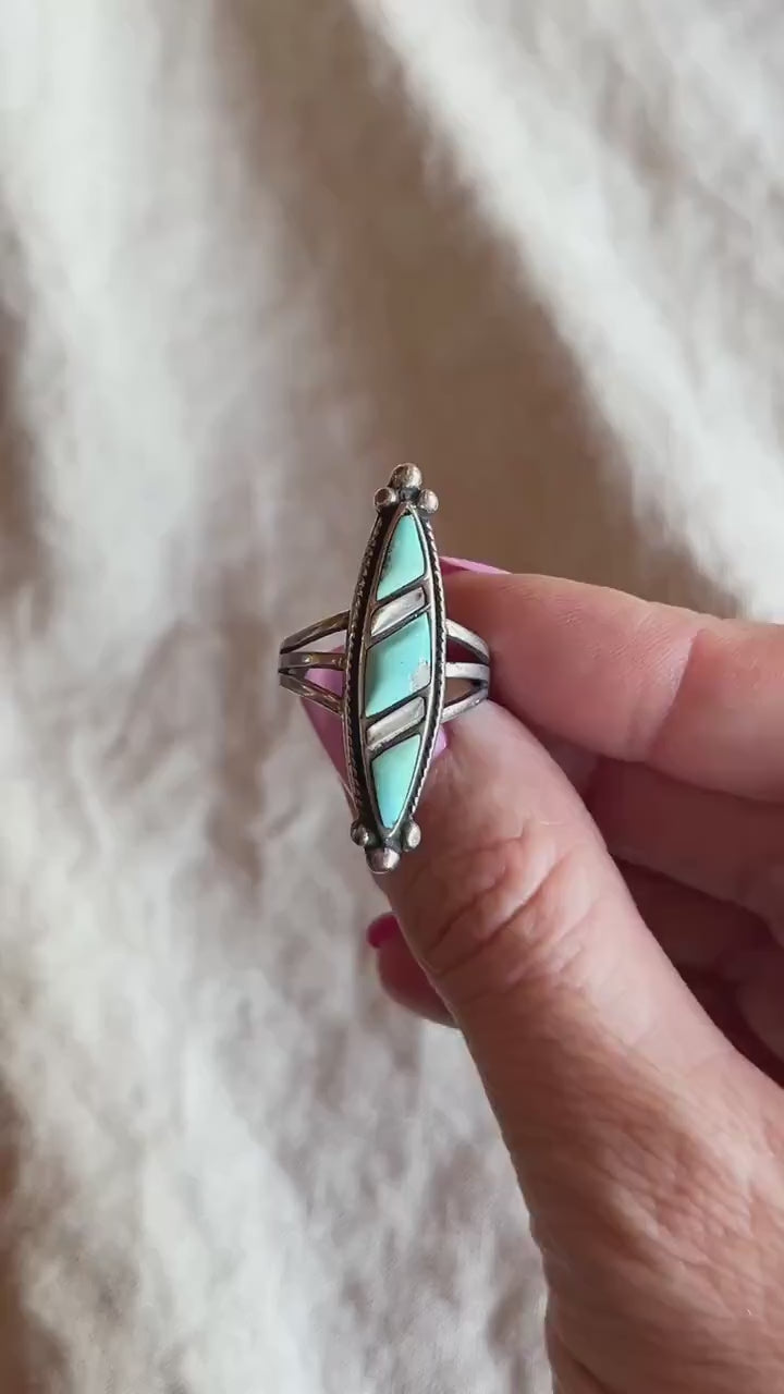 Vintage Turquoise Gemstone Ring in Sterling Silver