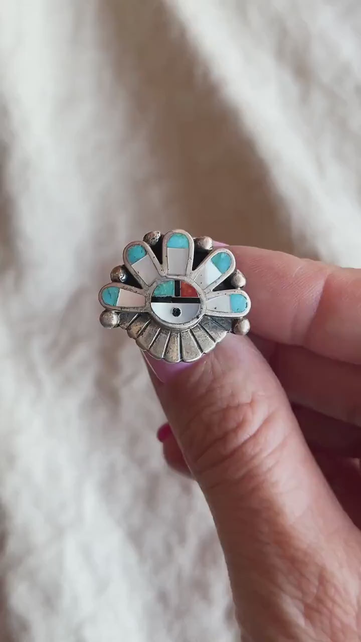 Vintage Zuni Sun Face Gemstone Ring in Sterling Silver