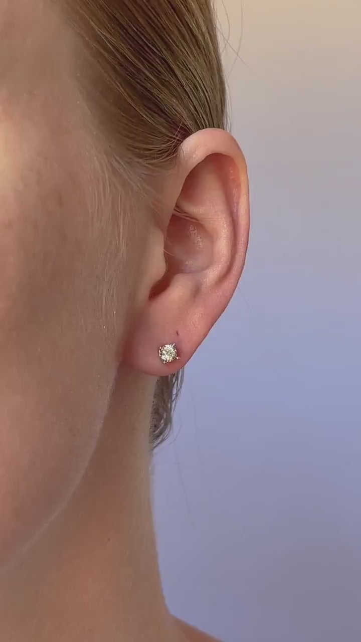 Vintage Diamond Stud Earrings in 14k White Gold