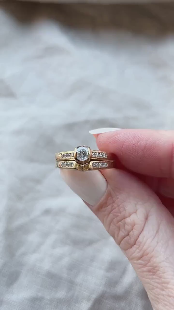 Vintage Diamond Engagement Ring and Wedding Band Set in 14k Gold
