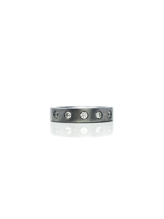 Vintage Diamond Band in Stainless Steel, Retro Jewelry from the early 2000s - Timeless, Sustainable, @JewelryOnRepeat