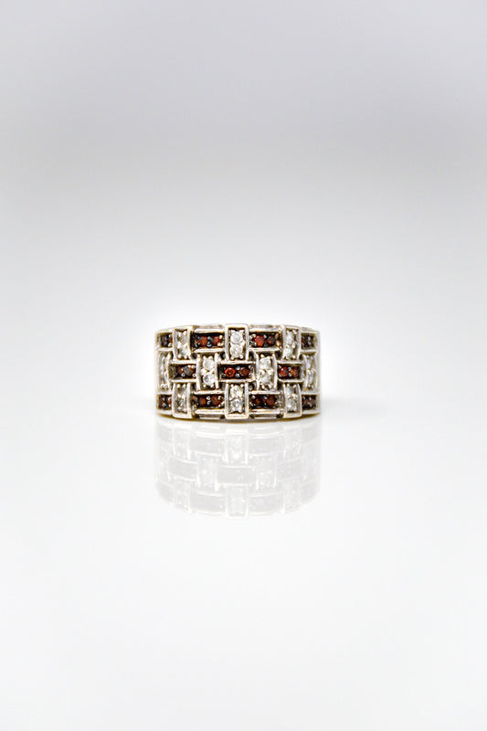Vintage Red and White Diamond Ring in 14k White Gold, Retro Jewelry from the 1990s - Timeless, Sustainable, @JewelryOnRepeat