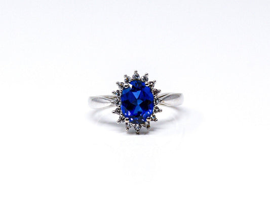 Vintage Sapphire Gemstone Ring in Sterling Silver, Retro Jewelry from the 60s, 70s, 80s, 90s - Timeless, Sustainable, @JewelryOnRepeat
