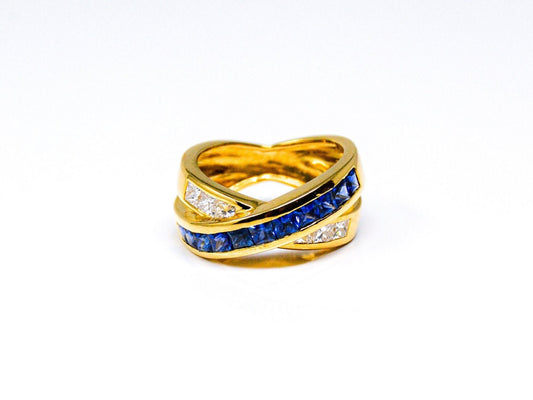 Vintage Diamond and Sapphire Criss-Cross Band in 18k Gold, Vintage Jewelry from the 1990s - Timeless, Sustainable, @JewelryOnRepeat