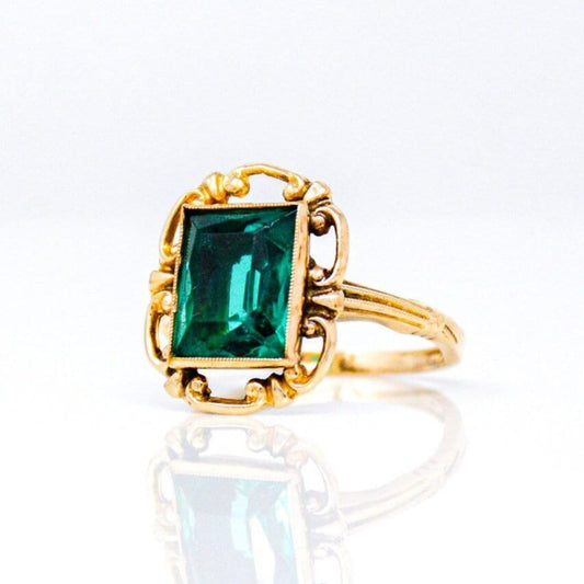 Art Deco Green Gemstone Emerald Cut Ring in 10k Gold