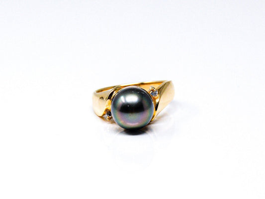 Vintage Black Pearl Ring in 14k Gold, Retro Jewelry from the 1990s - Timeless, Sustainable, @JewelryOnRepeat