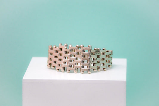 Vintage Woven Link Bracelet in Sterling Silver, Vintage Jewelry from the 1970s - Timeless, Sustainable, @JewelryOnRepeat