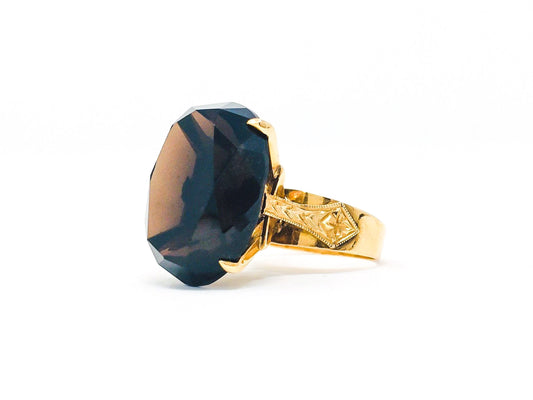 Vintage Art Deco Smokey Quartz Gemstone Ring in 18k Gold, Antique Jewelry from the 1930s - Timeless, Sustainable, @JewelryOnRepeat