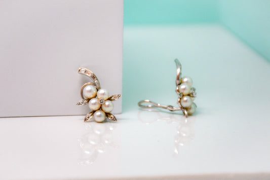 Vintage Pearl and Diamond Clip On Earrings in 14k White Gold, Antique Jewelry from the 1950s - Timeless, Sustainable, @JewelryOnRepeat