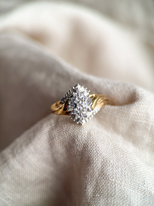 Vintage Diamond Cluster Ring in 10k Gold, Retro Jewelry from the 1970s - Timeless, Sustainable, @JewelryOnRepeat