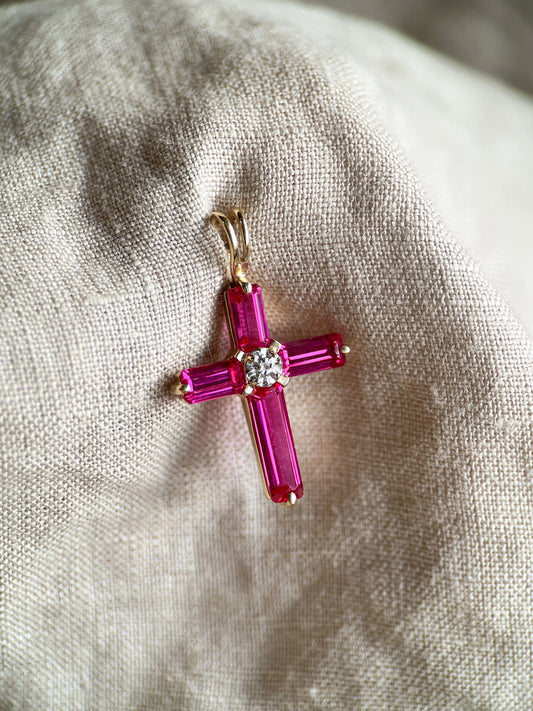 Vintage Ruby Cross Pendant in 14k Gold, Retro Jewelry from the Date - Timeless, Sustainable, @JewelryOnRepeat