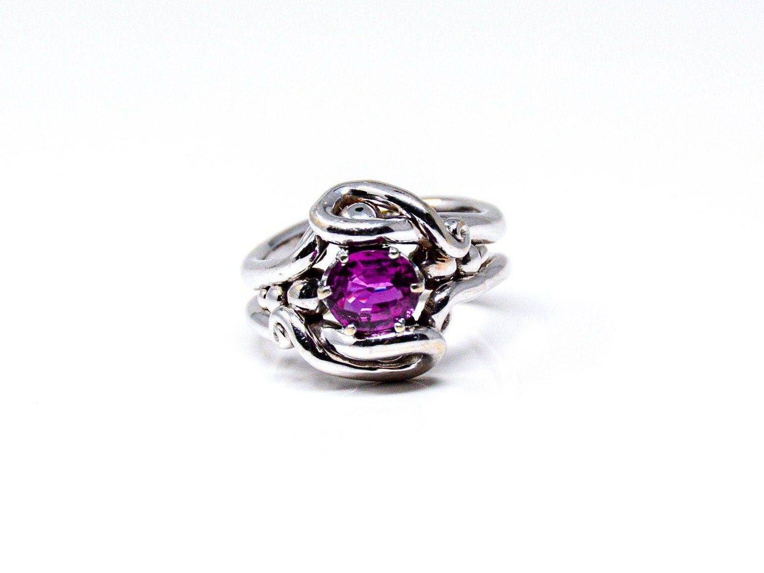 Vintage Handmade Purple Sapphire Ring in 14k White Gold