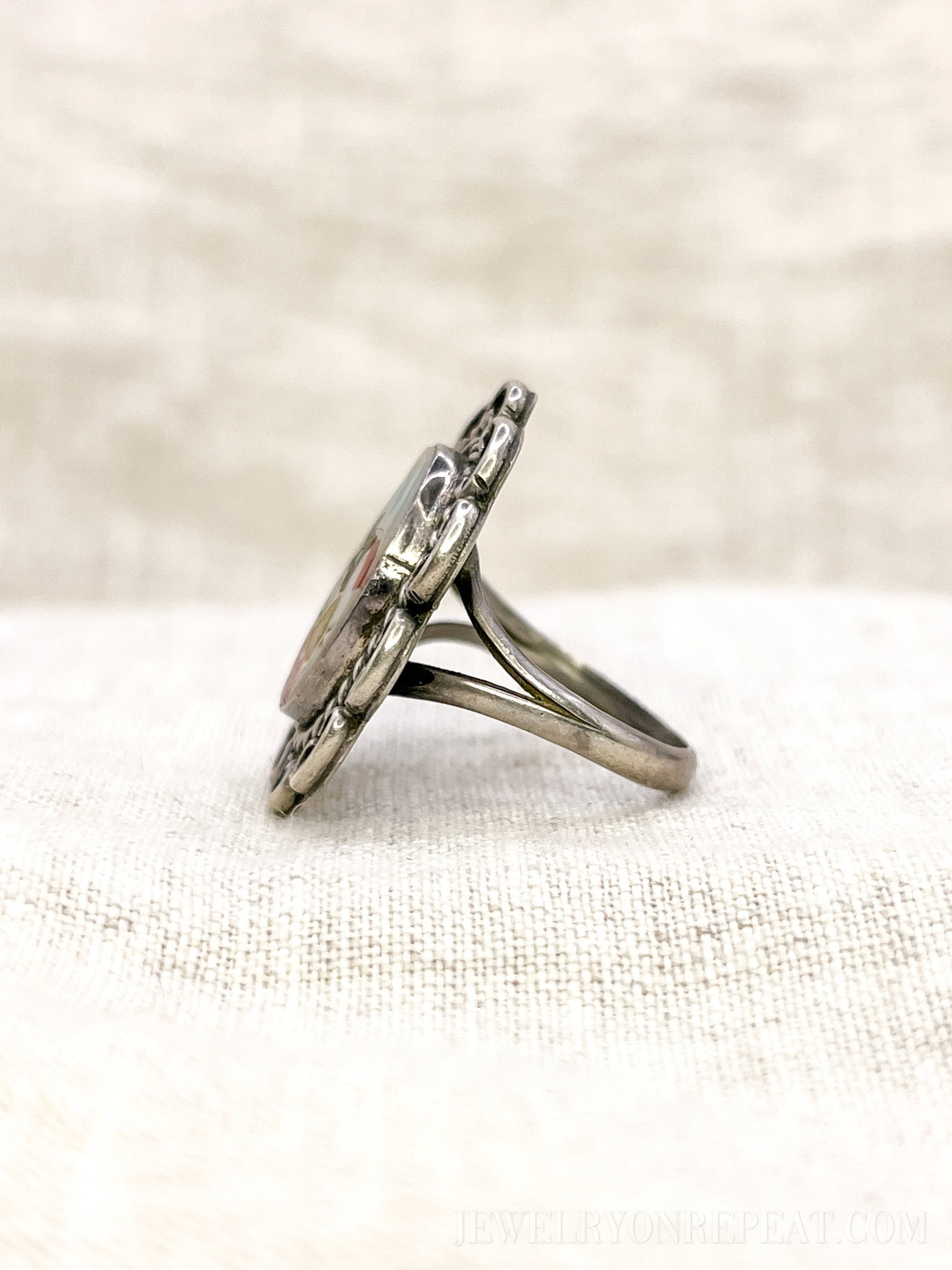 Vintage Dancer Inlaid Gemstone Ring in Sterling Silver