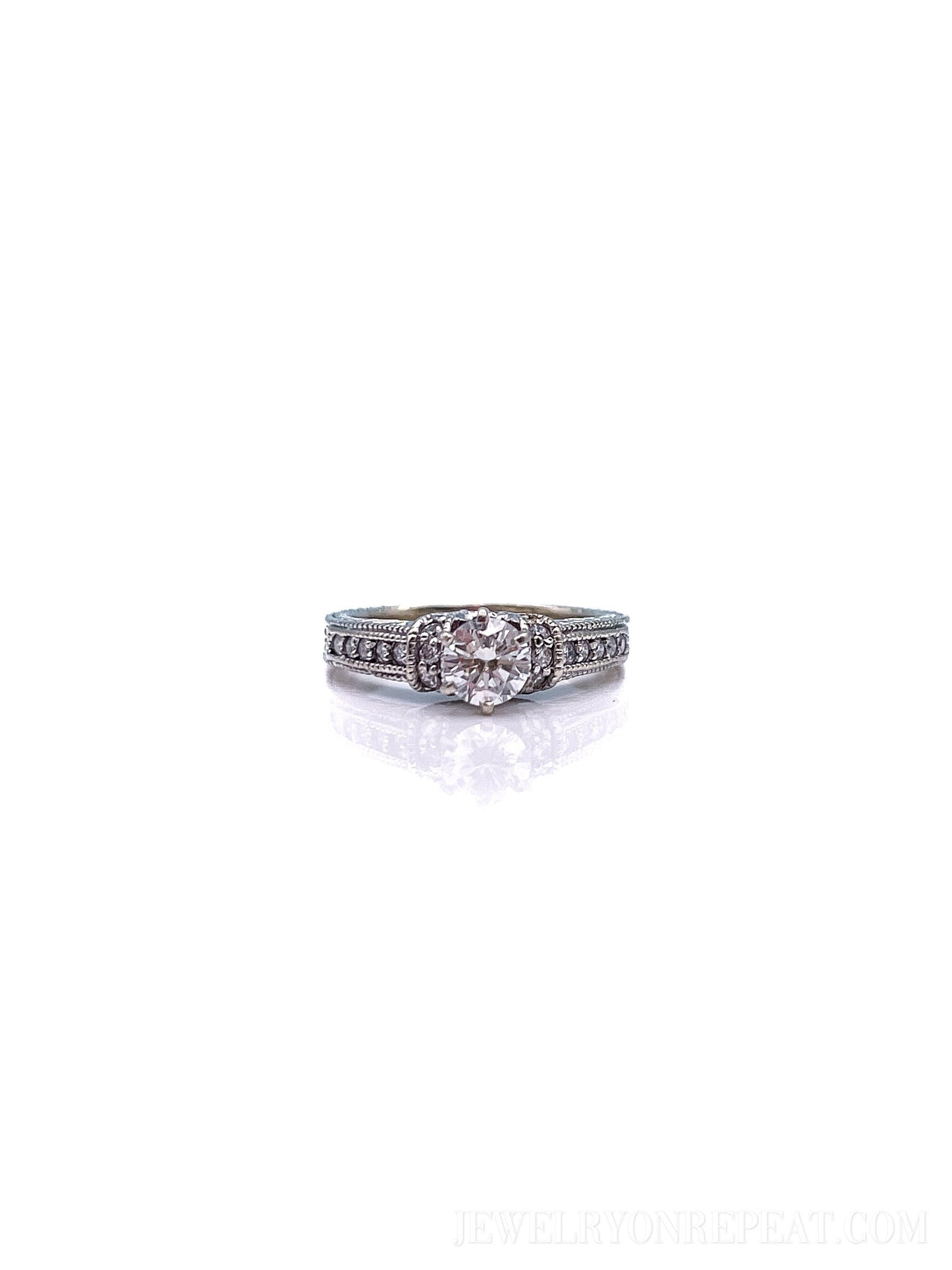 Vintage Diamond Engagement Ring in 18k White Gold