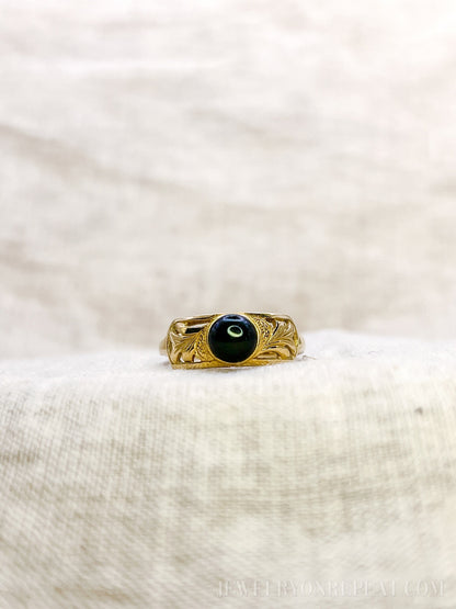 Vintage 1990s Black Pearl Filigree Ring in 14k Gold