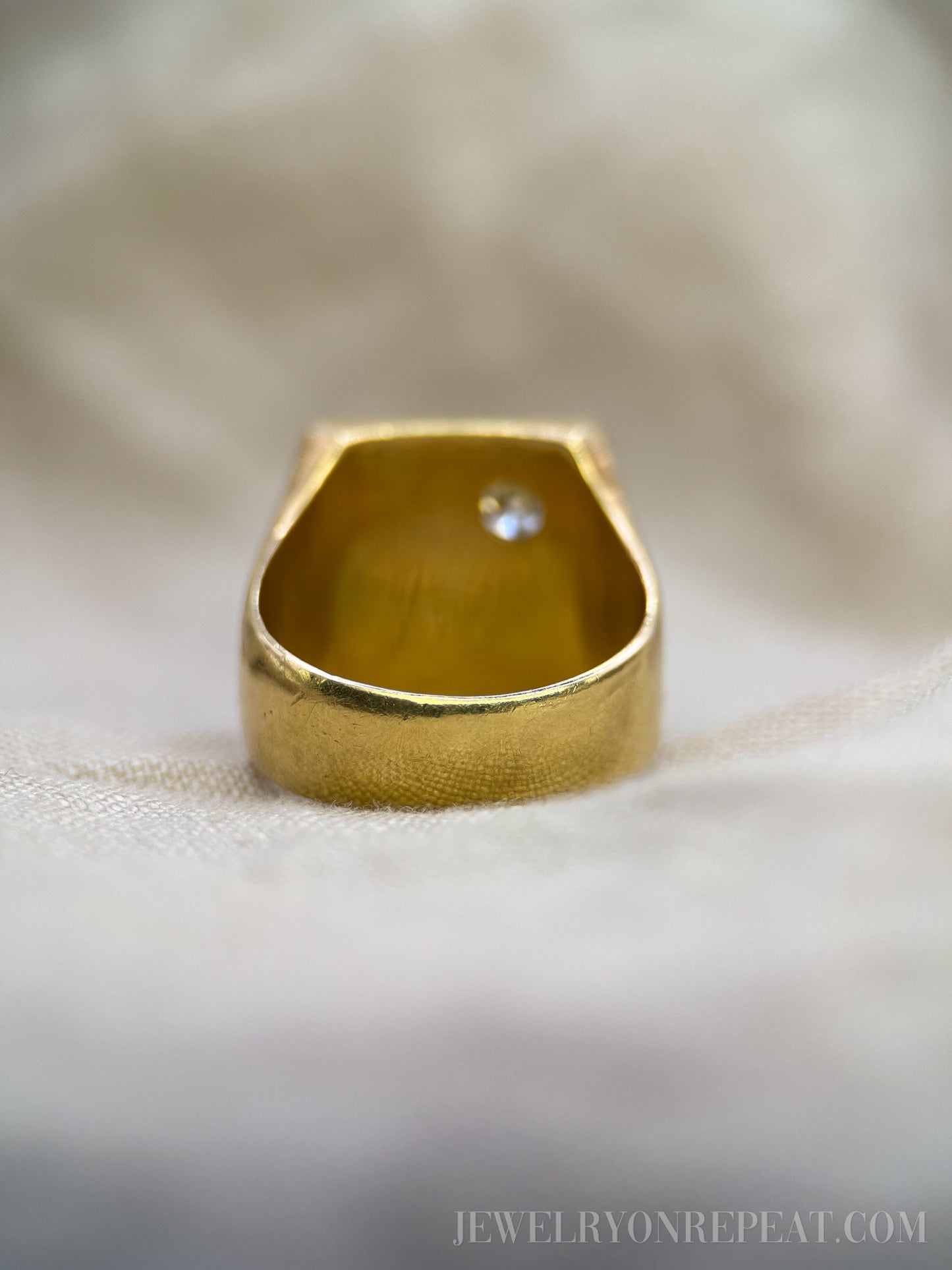 Vintage 1970s Filigree "T" Diamond Signet Ring in 18k Gold