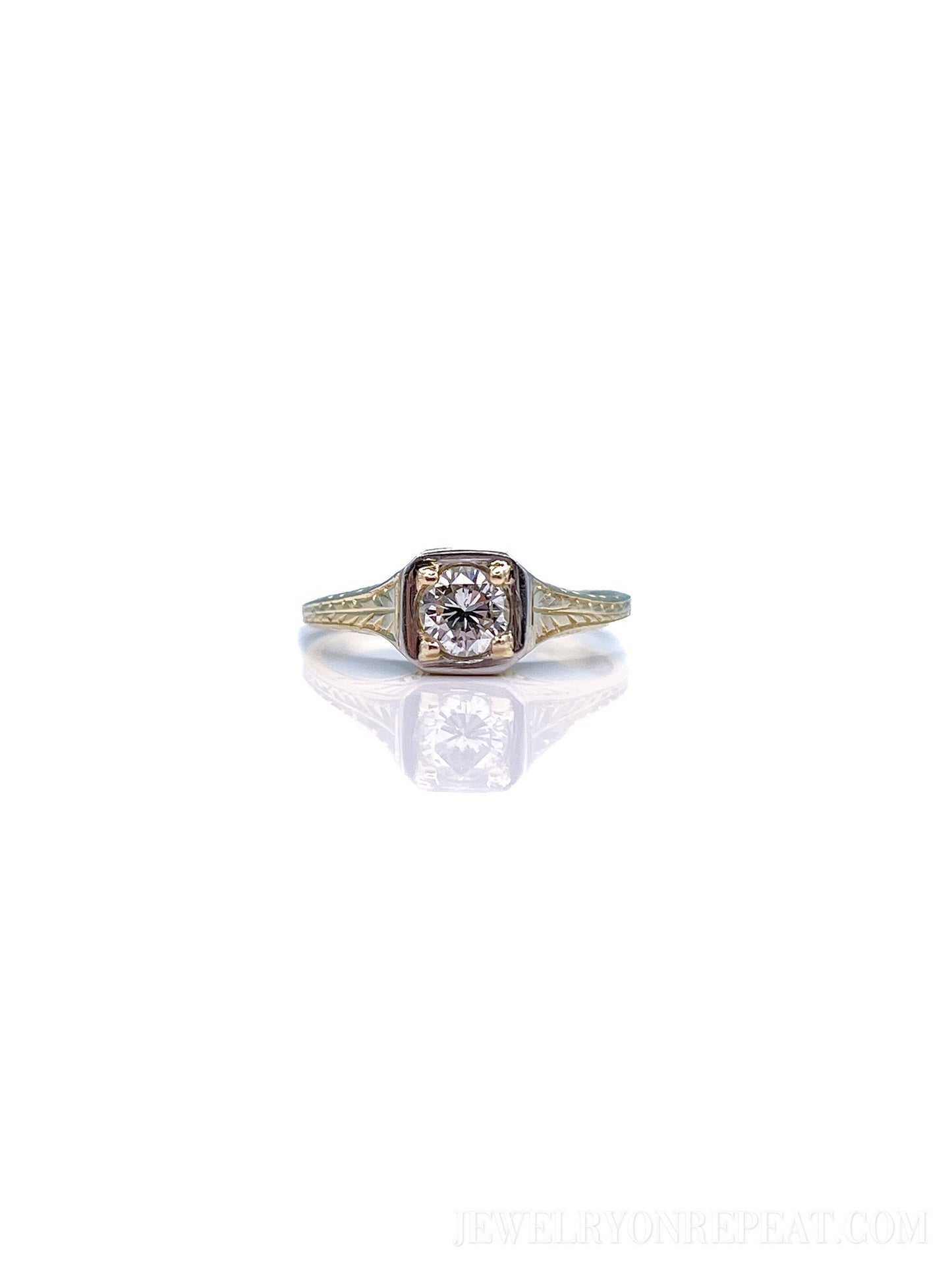 Vintage Diamond Art Deco Engagement Ring in 14k Gold