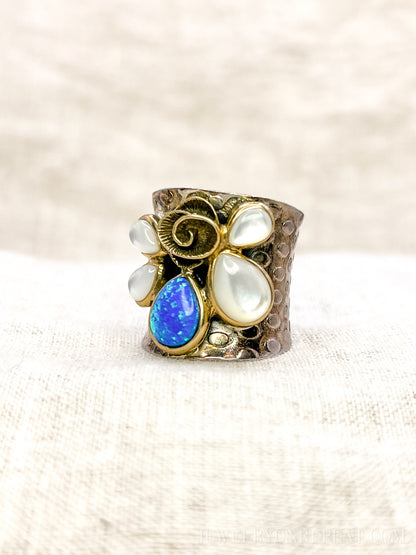 Vintage Opal Ring Sterling Silver, Wide Boho Swirl Gemstone Band, Everyday Ring