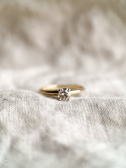 Vintage Diamond Engagement Ring, Round Cut, 14k Gold, 1990s Solitaire Champagne Bridal Ring