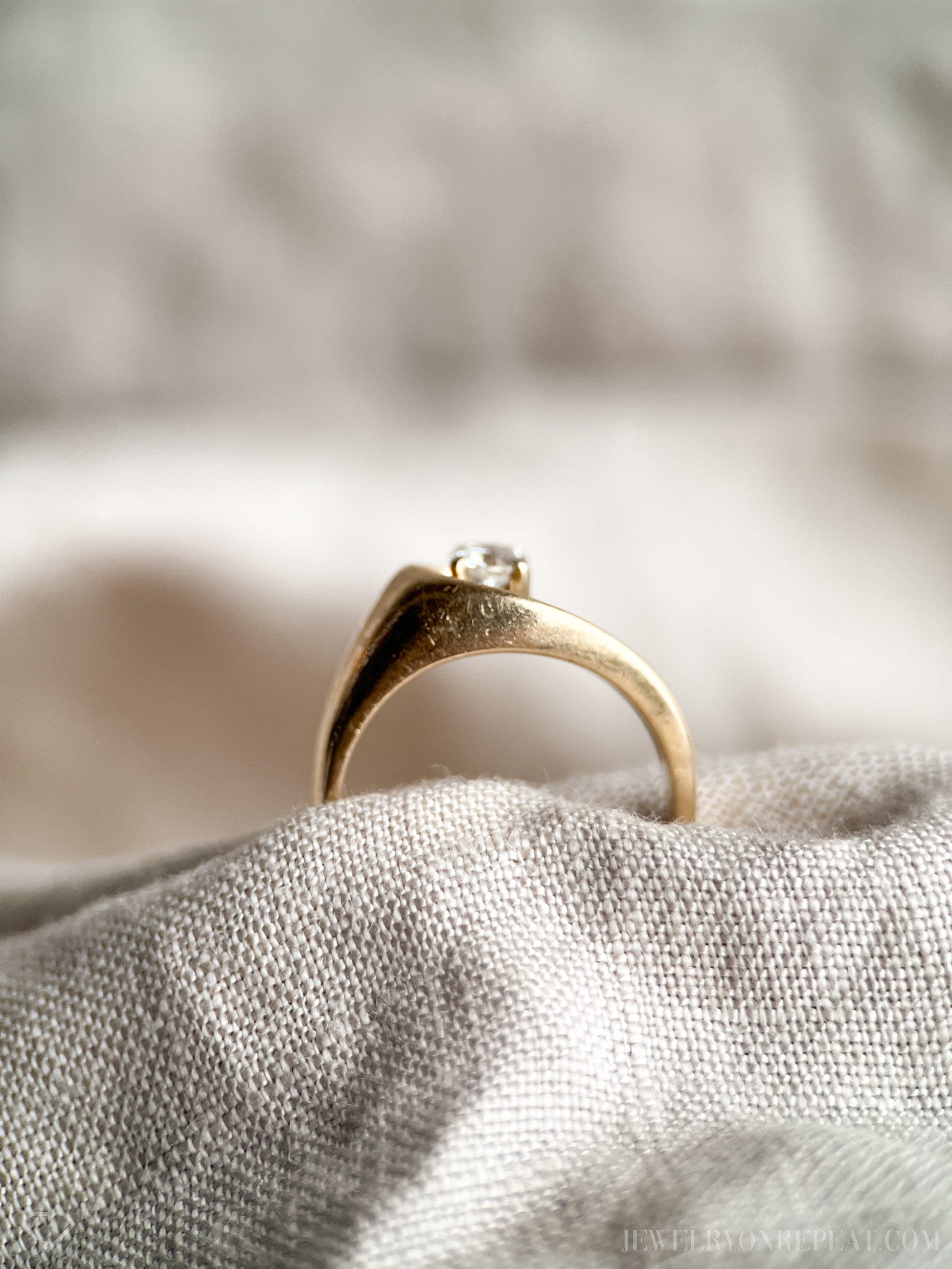 Vintage Wave Diamond Solitaire Engagement Ring in 14k Gold