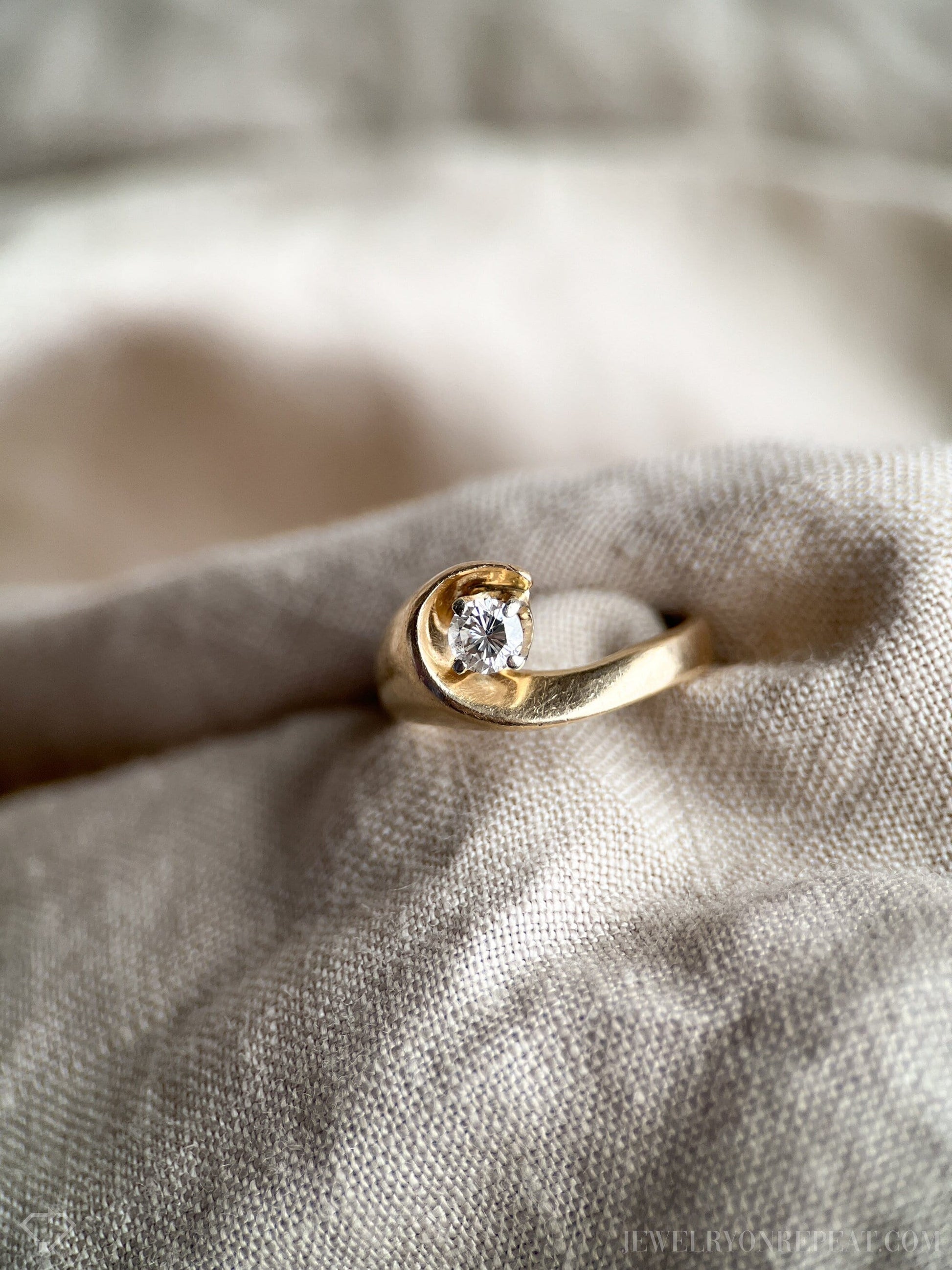 Vintage Wave Diamond Solitaire Engagement Ring in 14k Gold