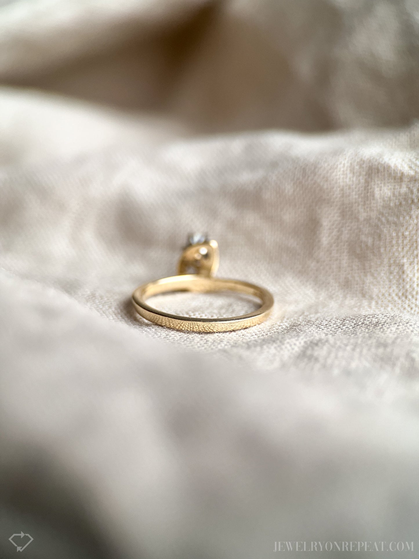 Vintage 1970s Diamond Engagement Ring in 14k Gold