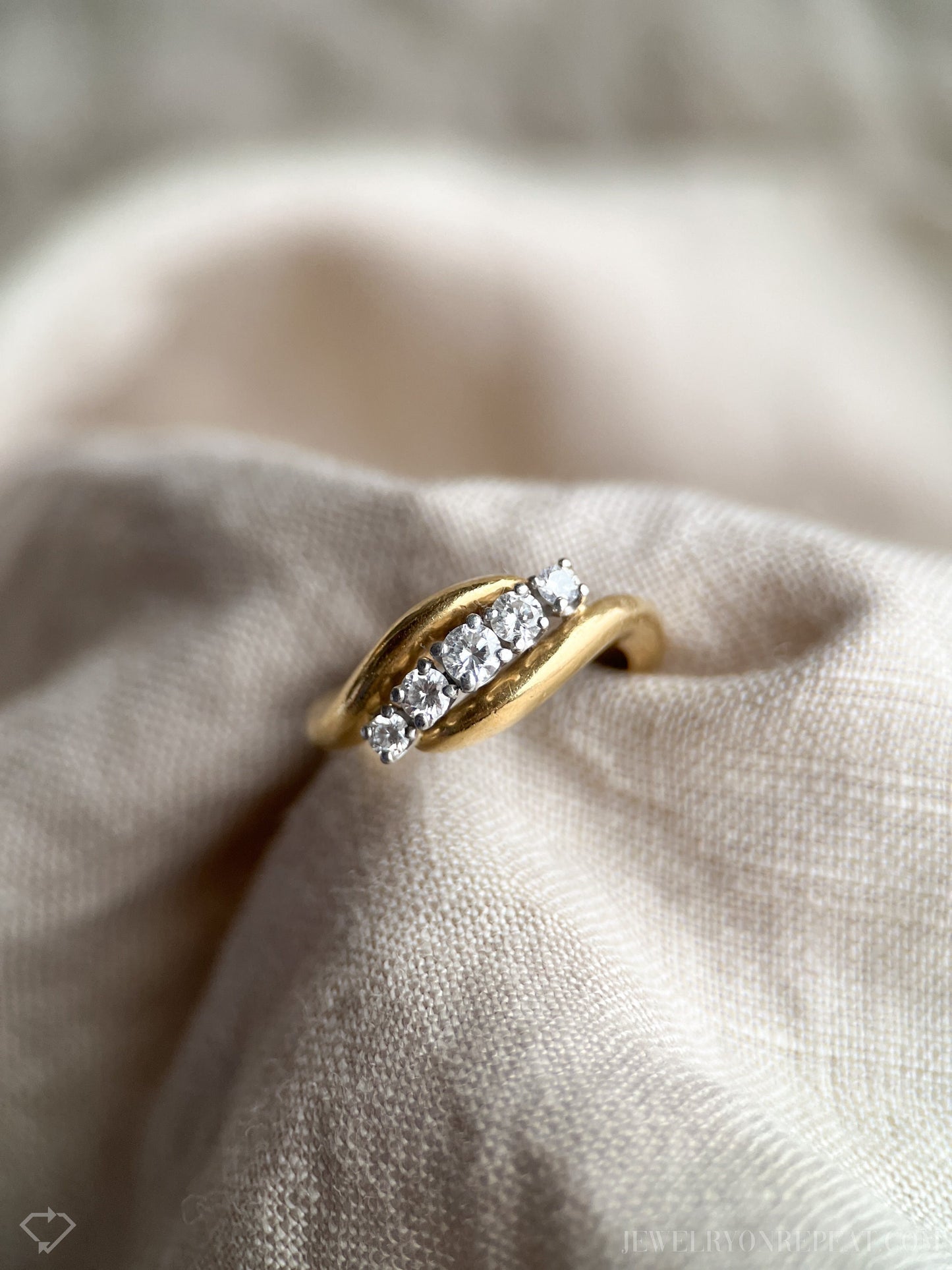 Vintage Diamond Engagement Ring, Round Cut, 18k Gold, 1990s Five-Stone Curved Bridal Ring