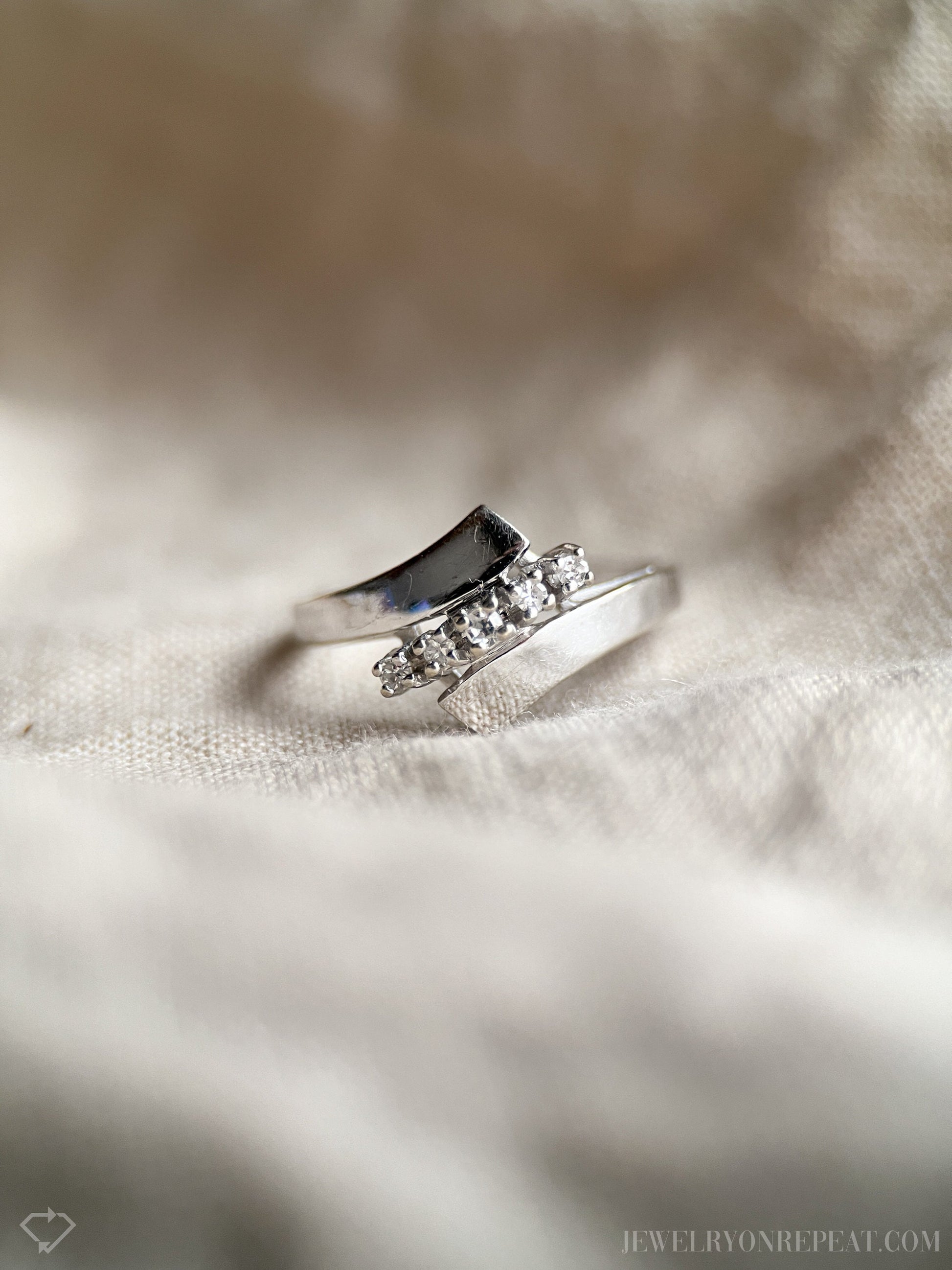 Vintage 1940s Diamond Ring in 14k White Gold