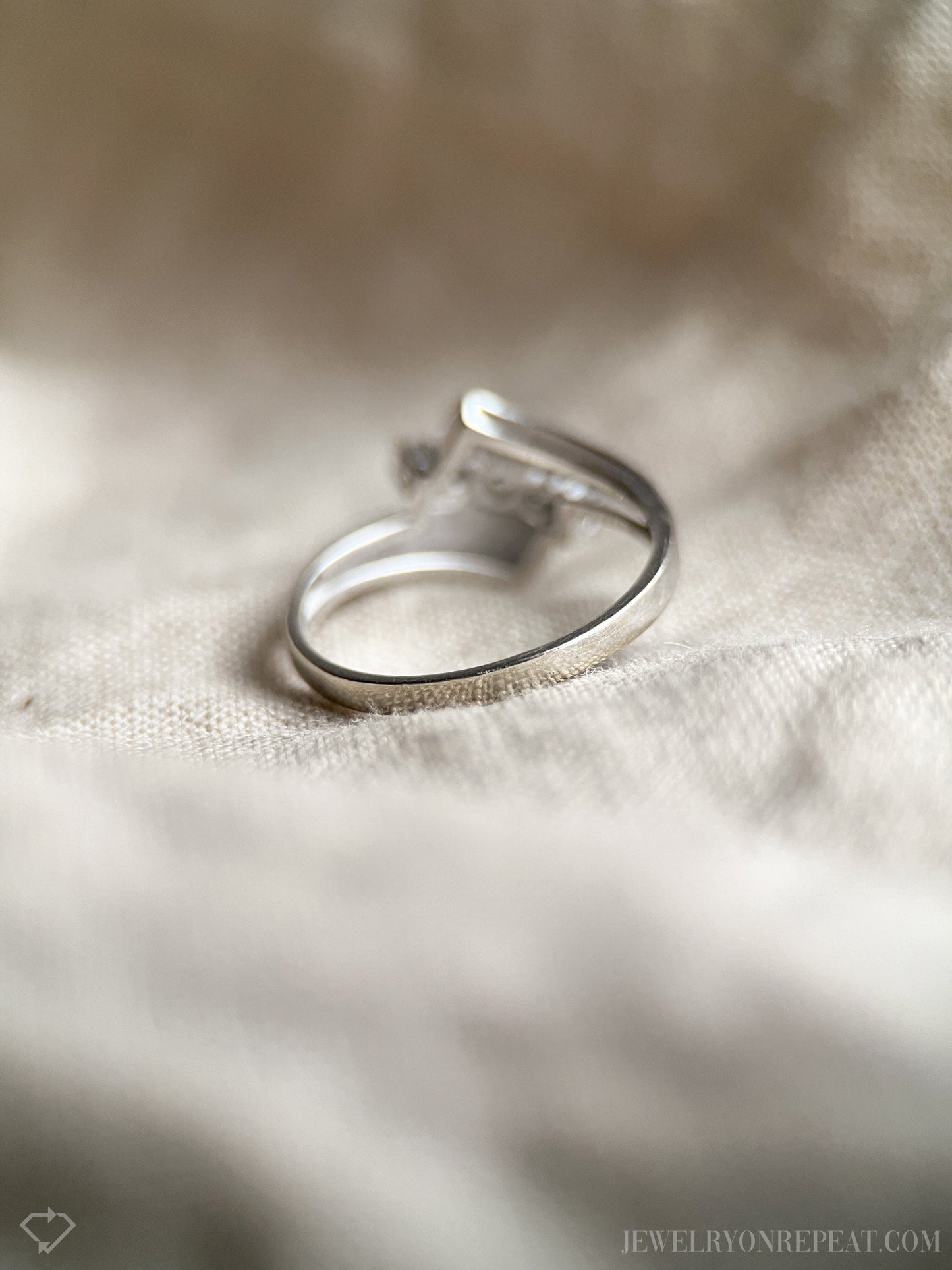 Vintage 1940s Diamond Ring in 14k White Gold