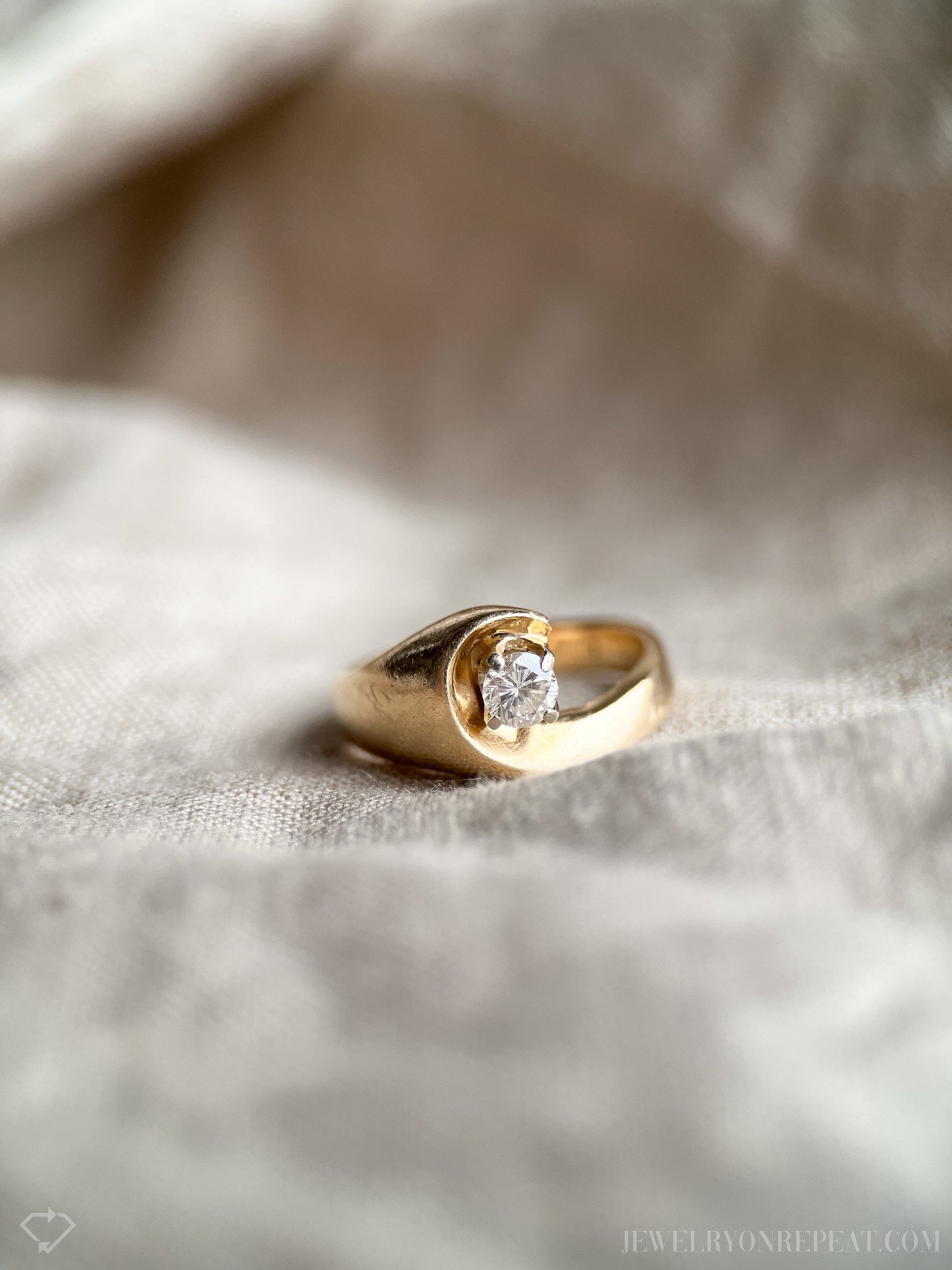 Vintage Wave Diamond Solitaire Engagement Ring in 14k Gold