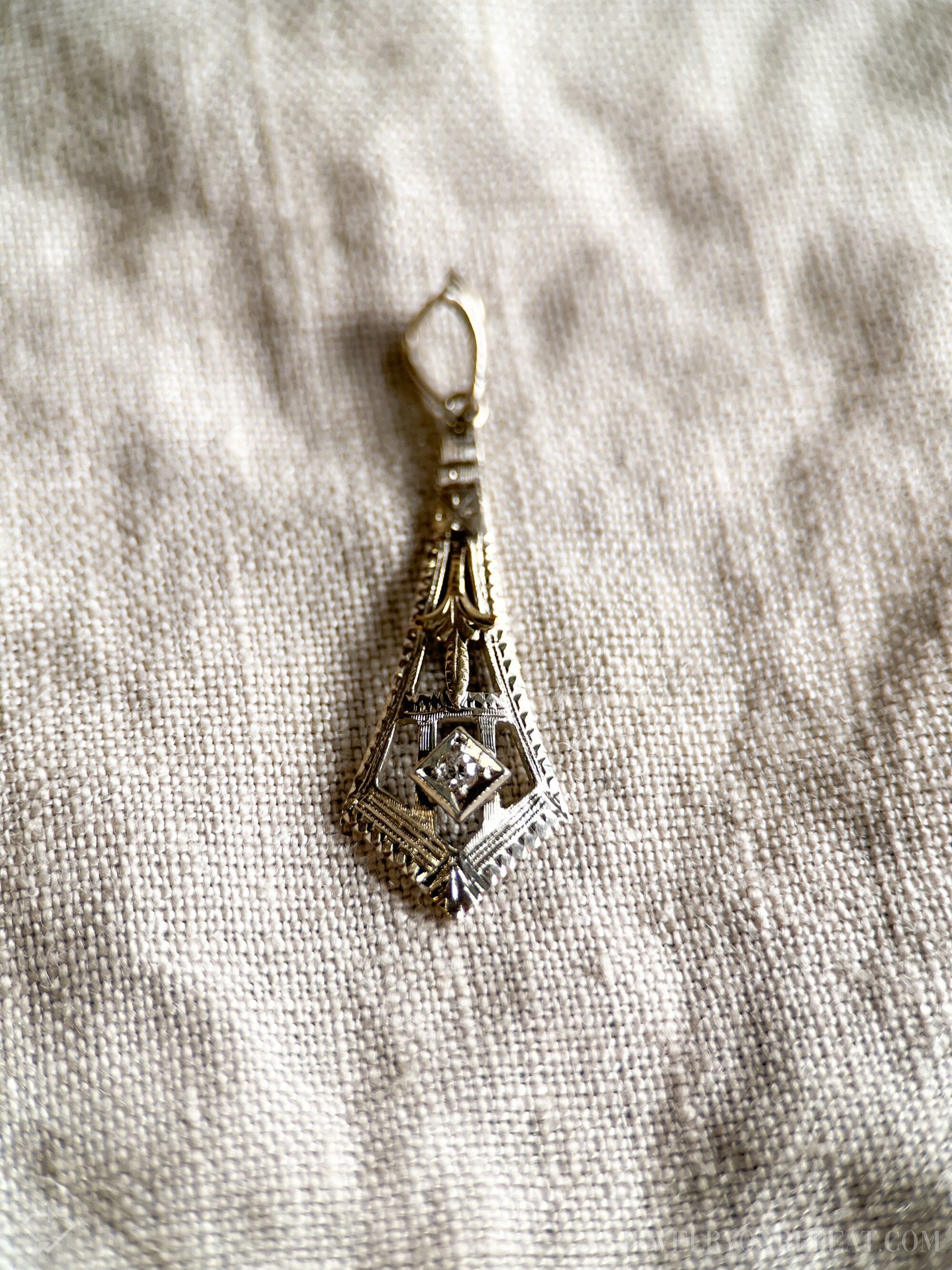 Vintage Diamond Pendant in 10k White Gold