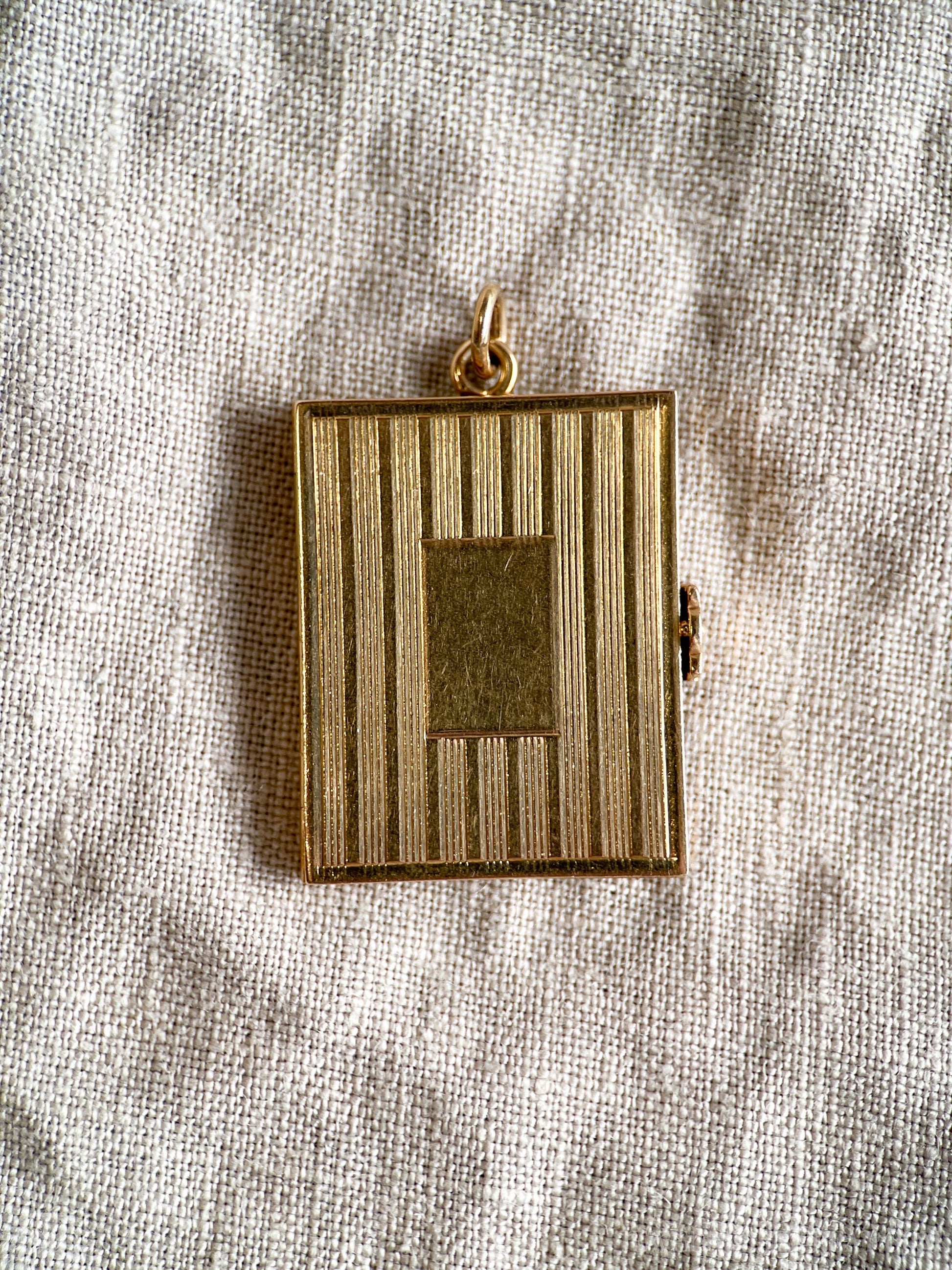 Vintage Book Locket in 14k Gold