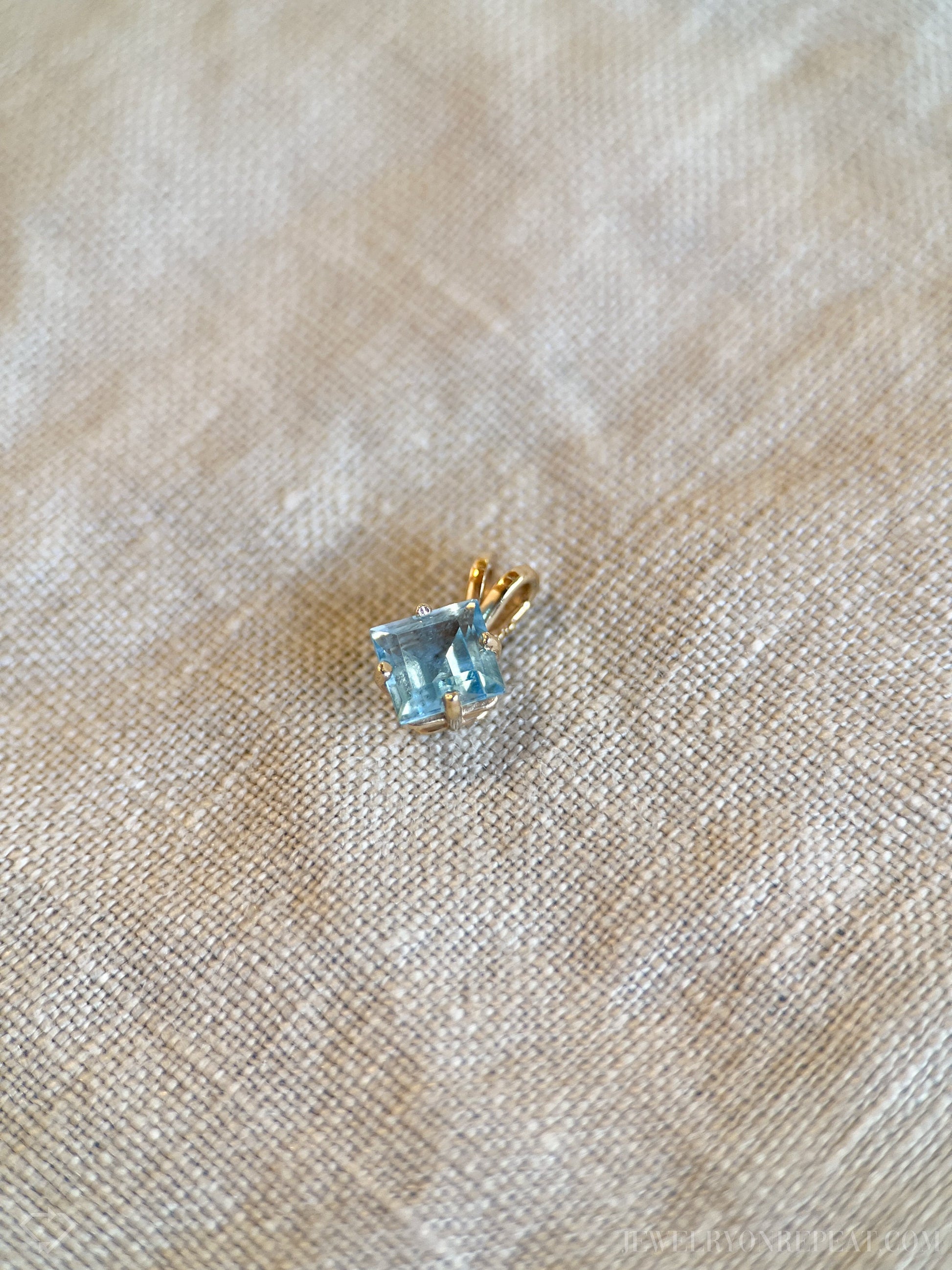 Vintage 1990s Blue Topaz Gemstone Pendant in 14k Gold