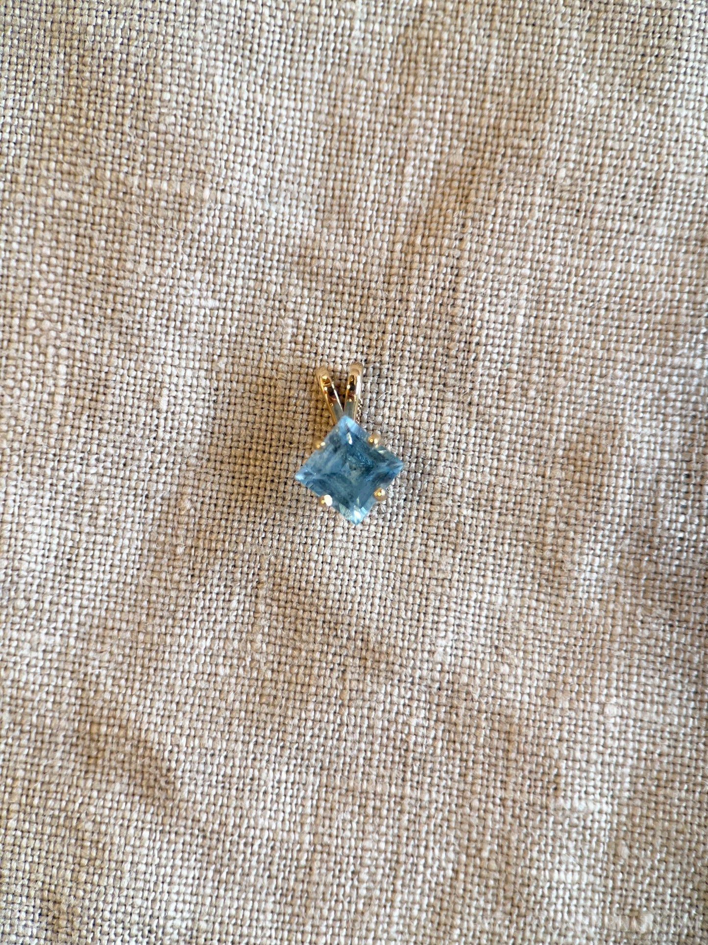 Vintage 1990s Blue Topaz Gemstone Pendant in 14k Gold