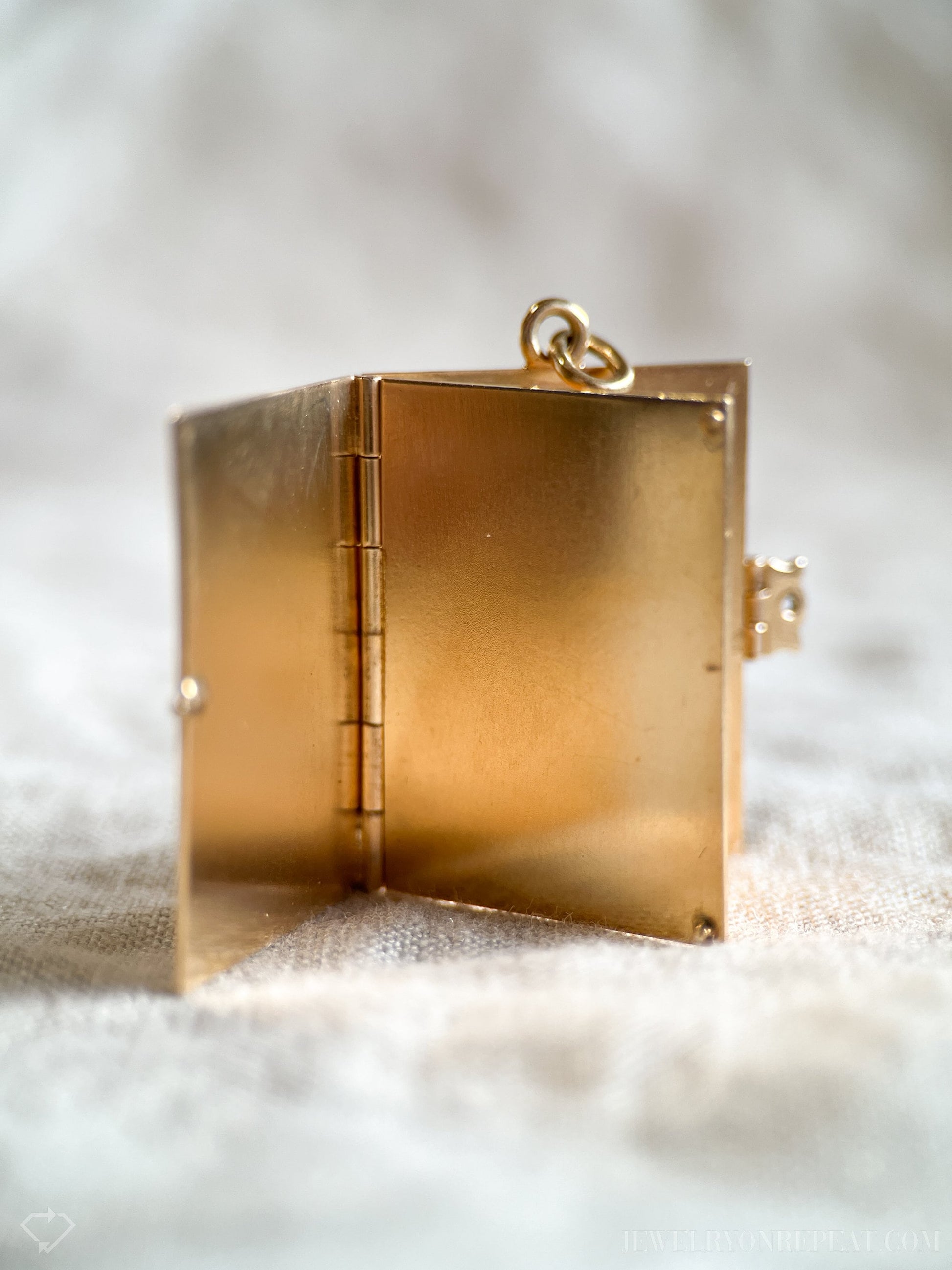 Vintage Book Locket in 14k Gold