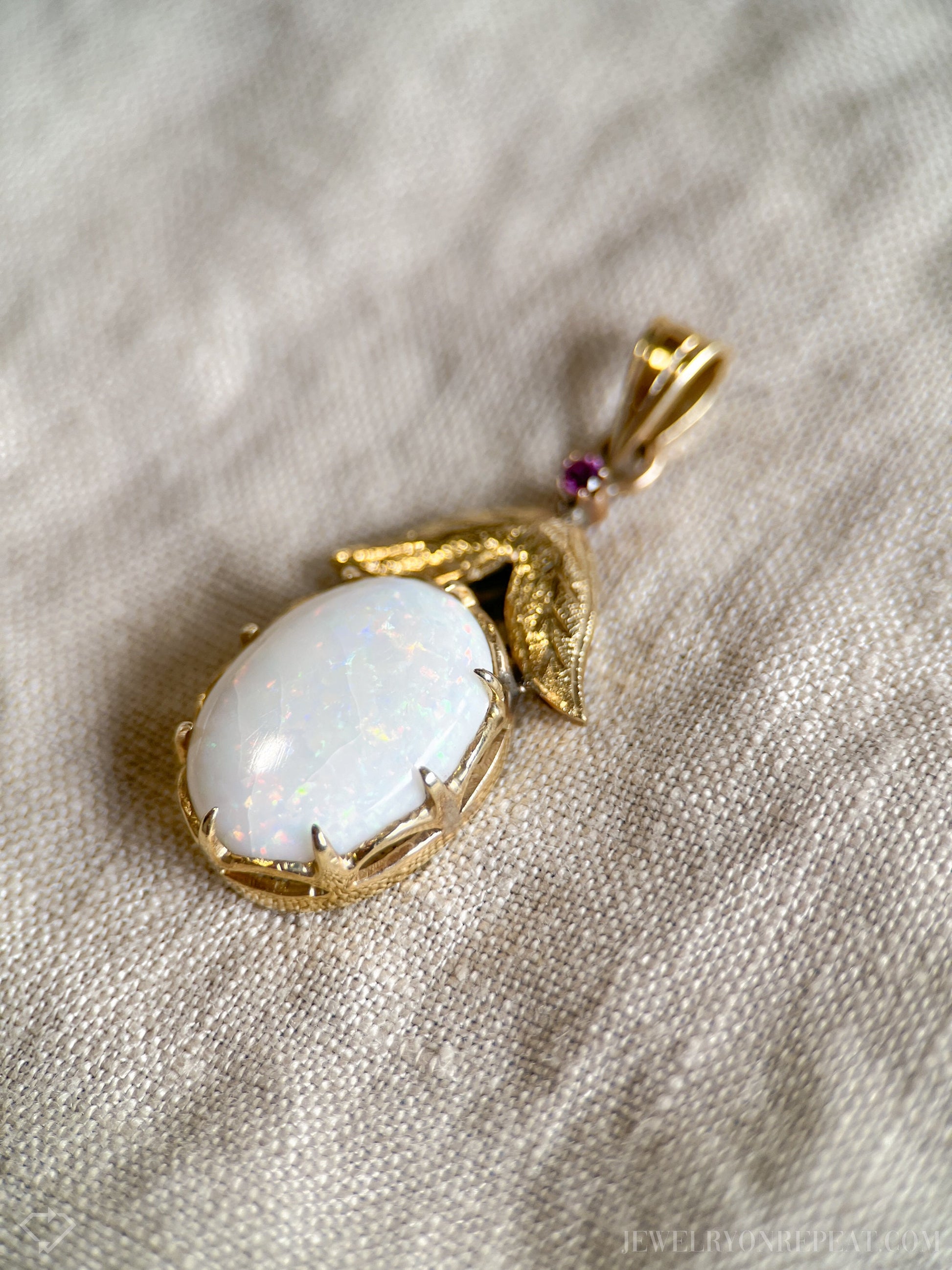 Vintage Opal Floral Pendant in 14k Gold