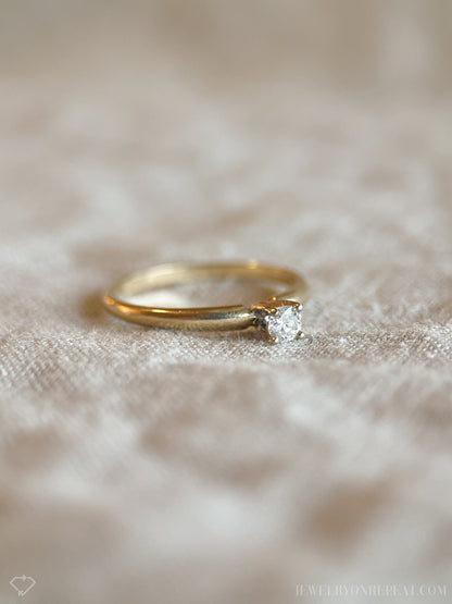 Vintage 1990s Diamond Solitaire Engagement Ring in 14k Gold