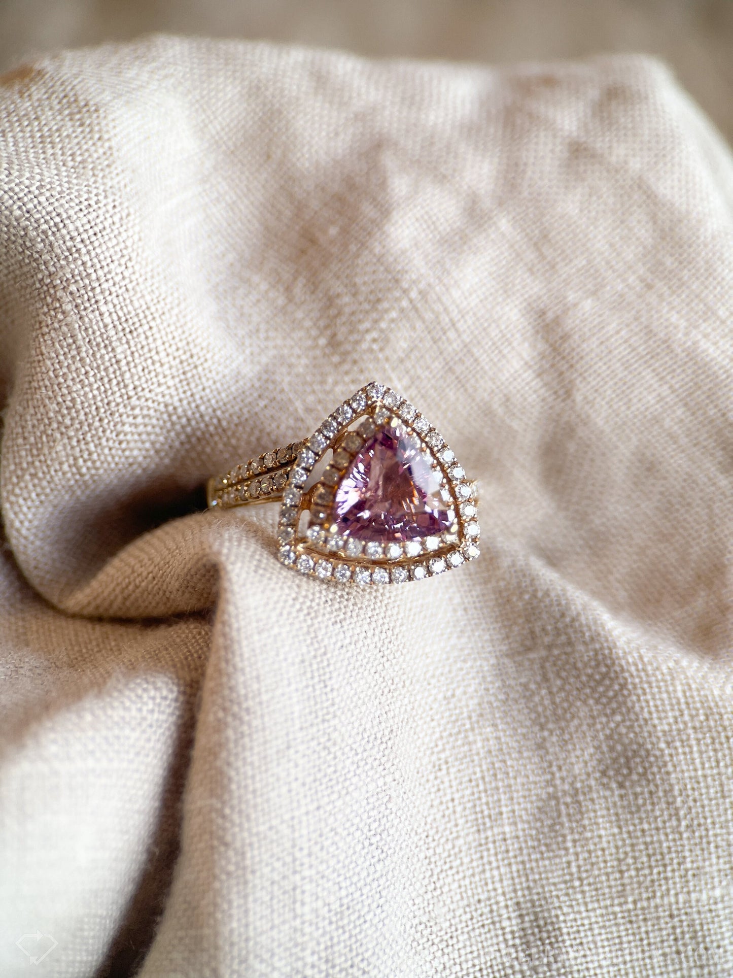 Vintage Pink Garnet Gemstone Ring in 14k Gold