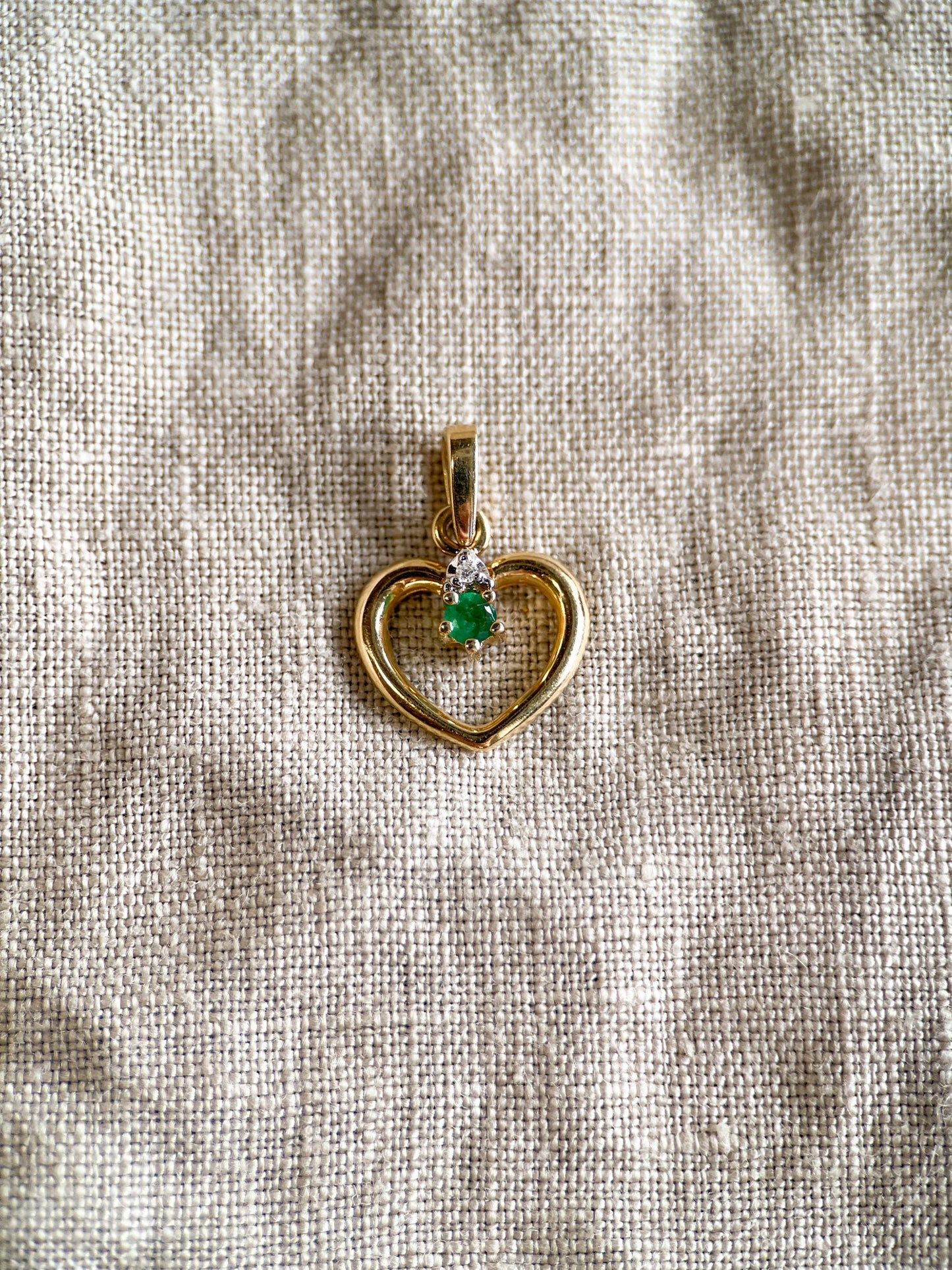 Vintage 1980s Emerald & Diamonds Heart Pendant, 14k Gold