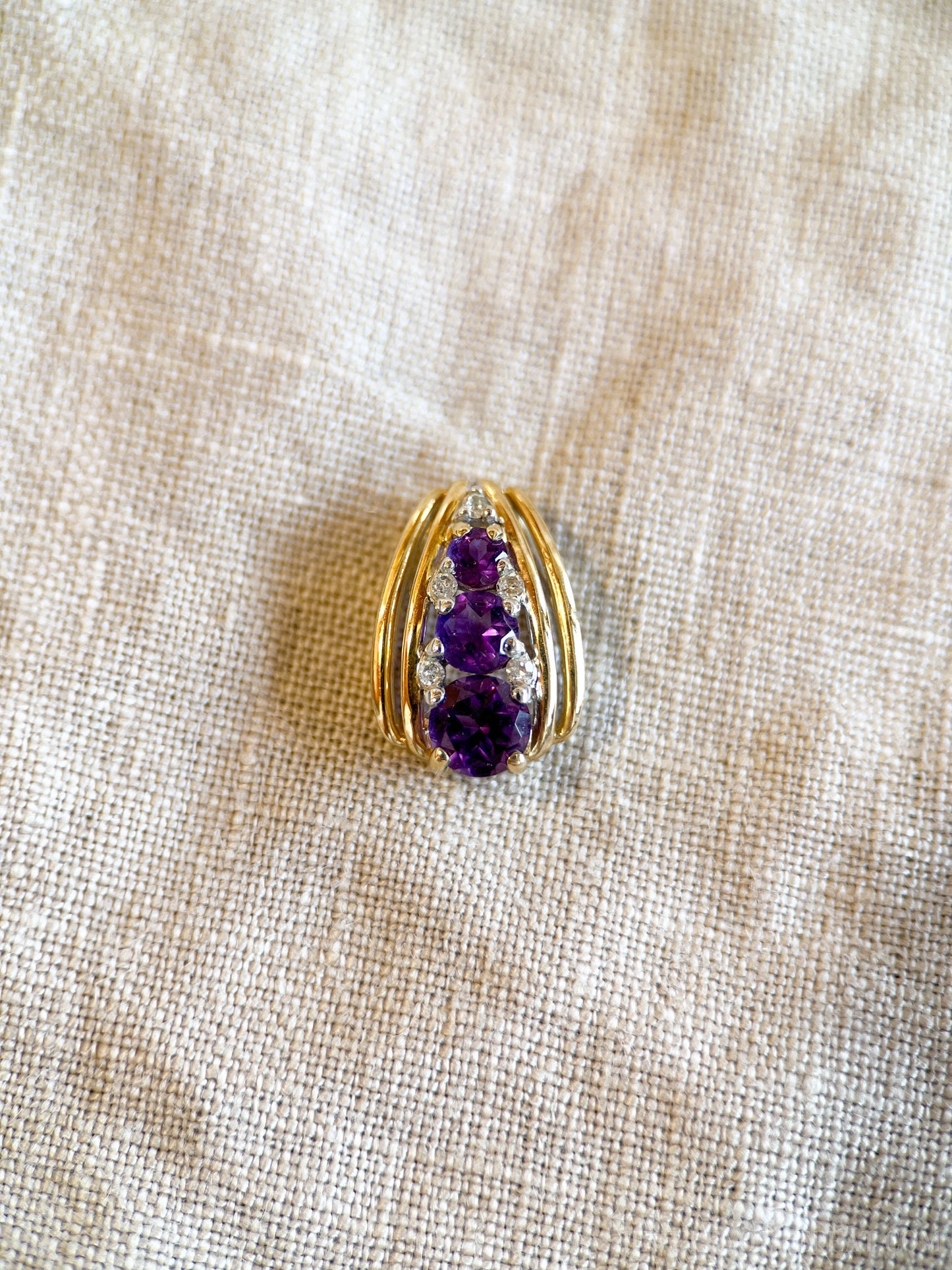 Vintage 1980s Amethyst Gemstone Pendant in 14k Gold